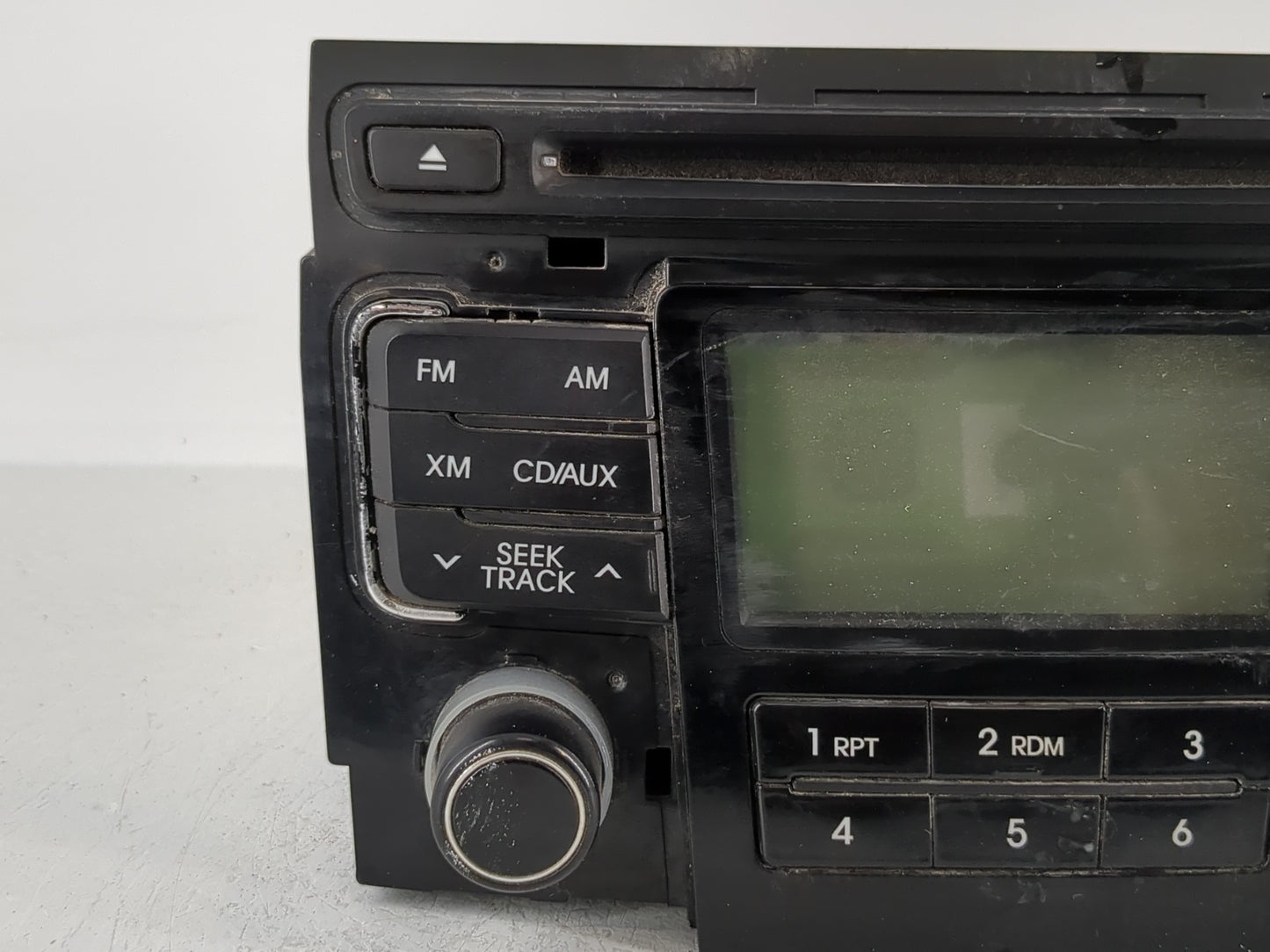 2011 Hyundai Sonata Radio AM FM Cd Player Receiver Replacement P/N:96180-3Q000 Fits OEM Used Auto Parts - Oemusedautoparts1.
