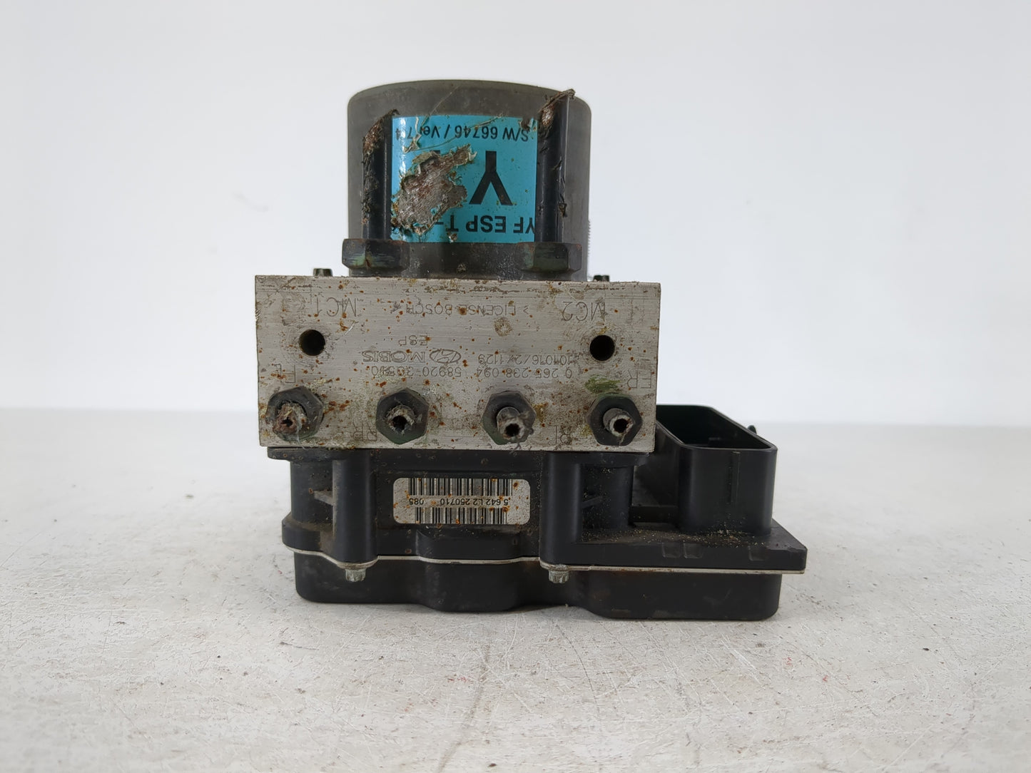 2011-2013 Hyundai Sonata ABS Pump Control Module Replacement P/N:58920-30500 0 265 238 094 Fits Fits 2011 2012 2013 OEM Used