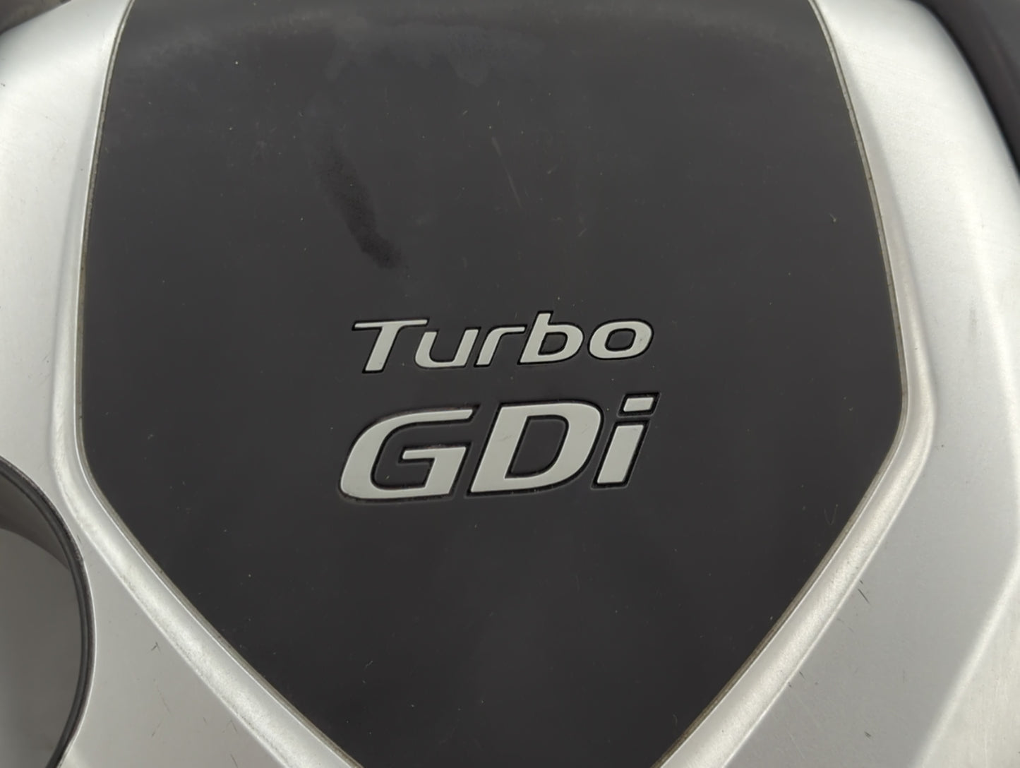 2011 Hyundai Sonata Engine Cover 1119984 - Oemusedautoparts1.com