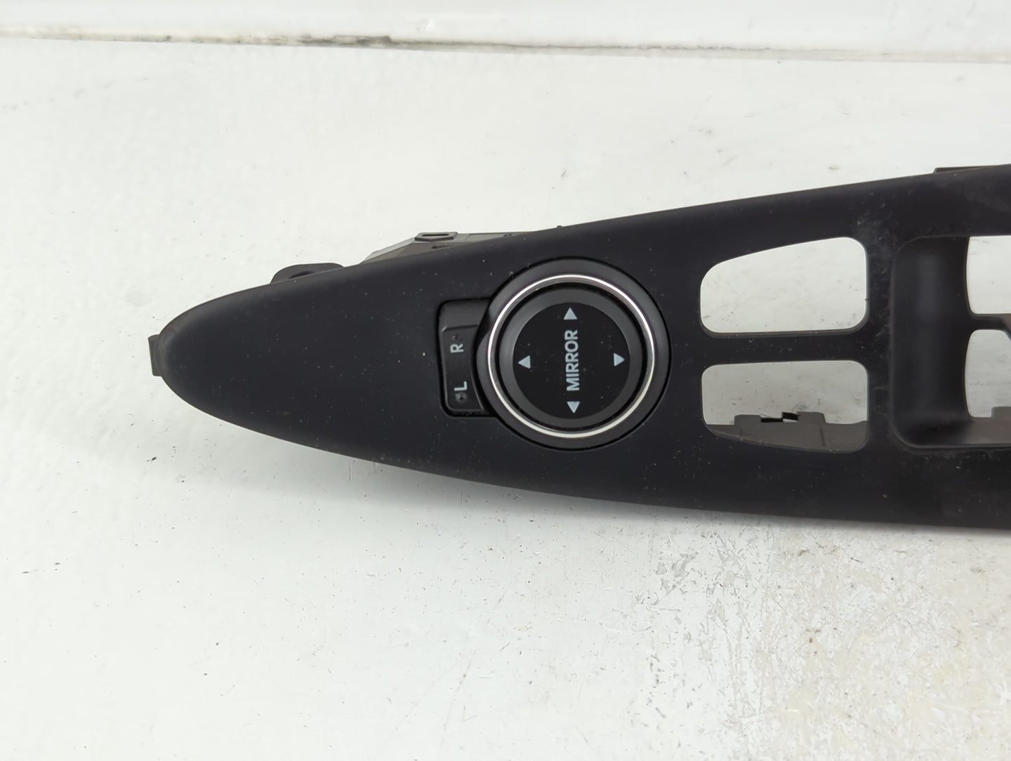 2011-2015 Hyundai Sonata Master Power Window Switch Replacement Driver Side Left P/N:93572-3S050 Fits OEM Used Auto Parts - 