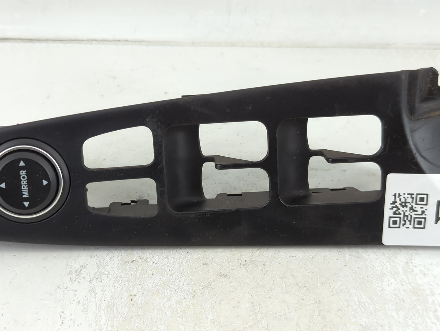 2011-2015 Hyundai Sonata Master Power Window Switch Replacement Driver Side Left P/N:93572-3S050 Fits OEM Used Auto Parts - 
