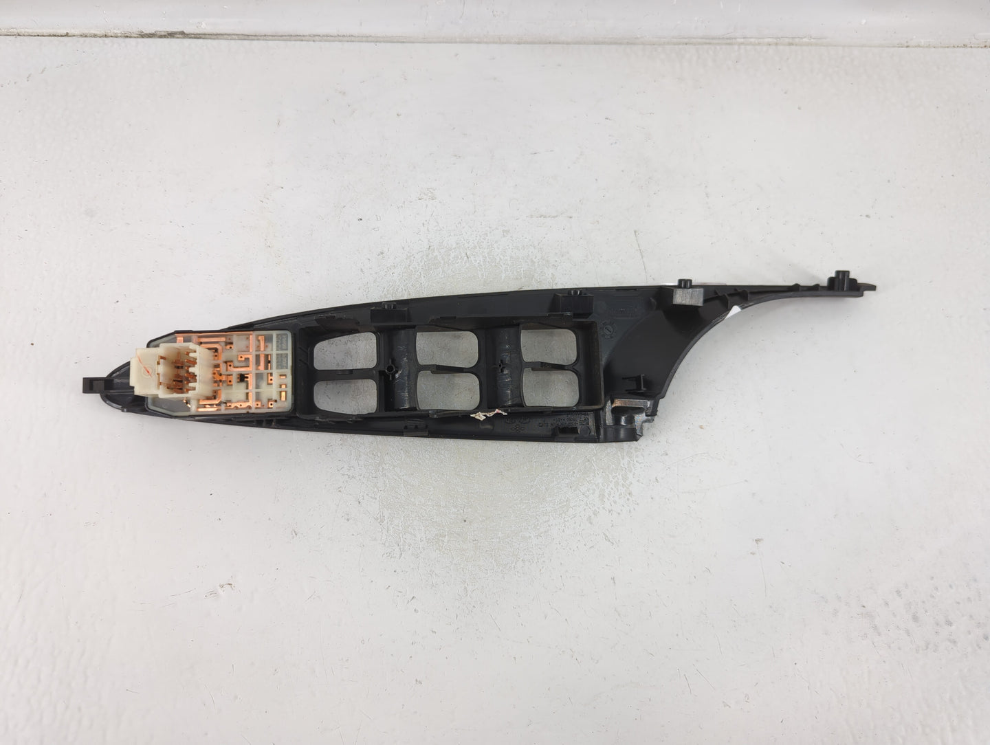 2011-2015 Hyundai Sonata Master Power Window Switch Replacement Driver Side Left P/N:93572-3S050 Fits OEM Used Auto Parts - 