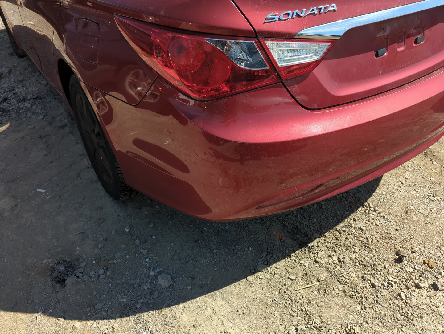 2011-2013 Hyundai Sonata Rear Bumper Assembly Oem - Oemusedautoparts1.com