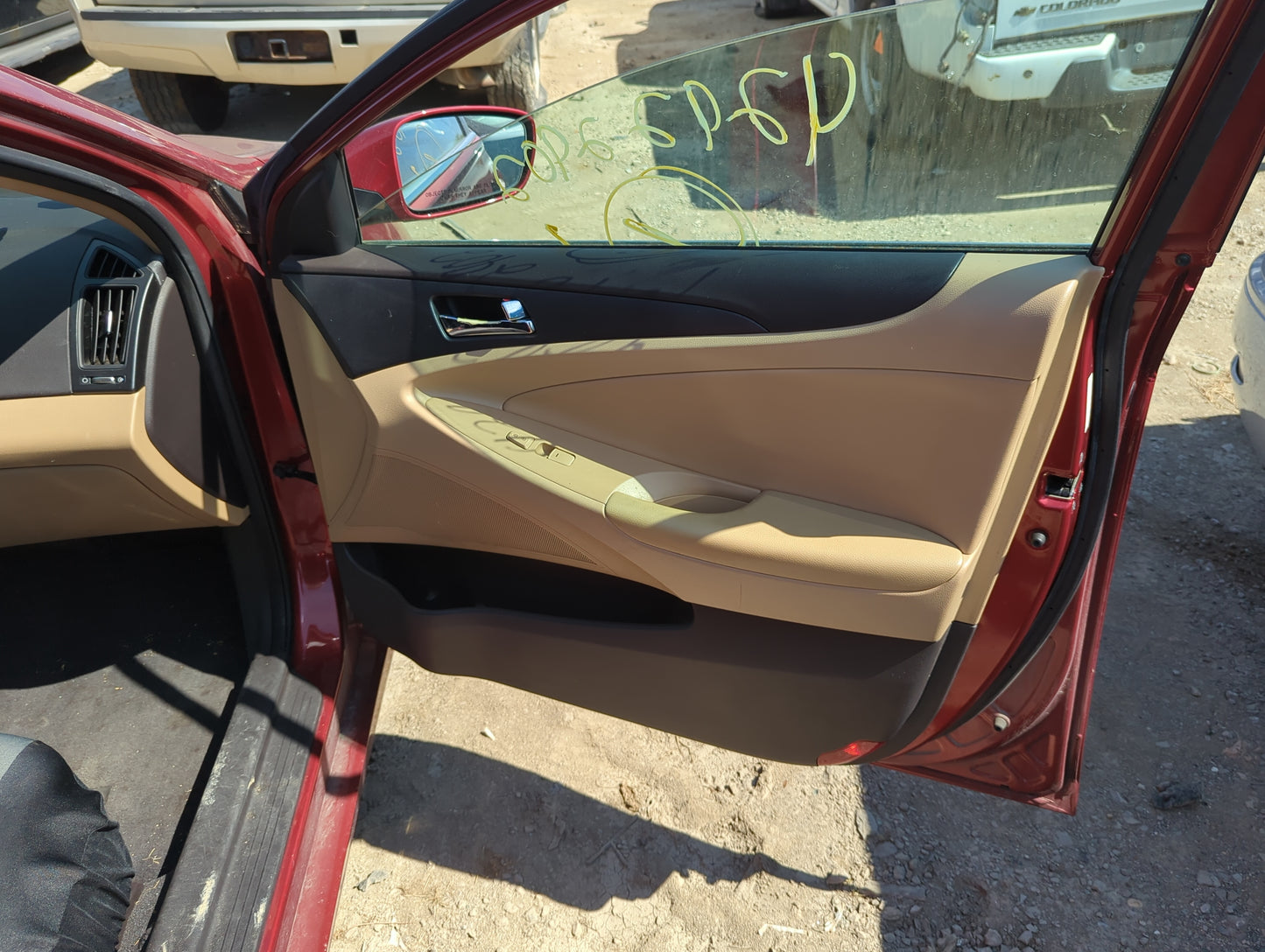 2011 Hyundai Sonata Front Right Passenger Interior Door Panel Trim - Oemusedautoparts1.com