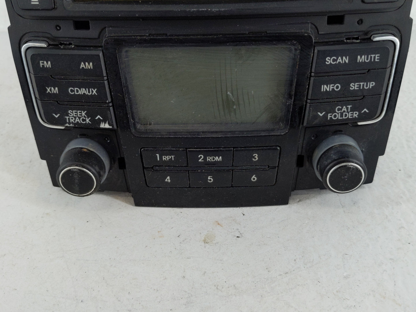 2011 Hyundai Sonata Radio AM FM Cd Player Receiver Replacement P/N:96180-3Q000 961803Q000XX1 Fits OEM Used Auto Parts - Oemu