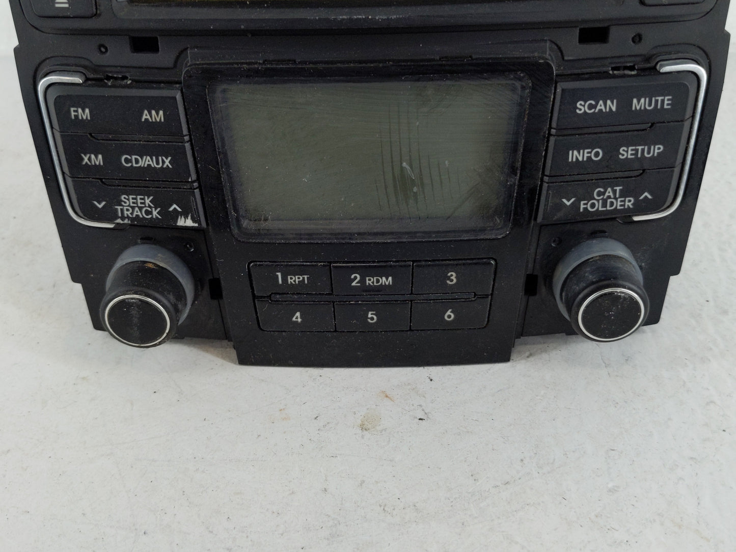 2011 Hyundai Sonata Radio AM FM Cd Player Receiver Replacement P/N:96180-3Q000 961803Q000XX1 Fits OEM Used Auto Parts - Oemu