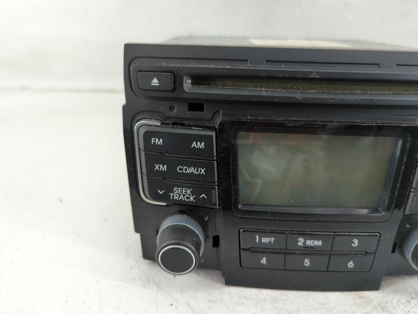 2011 Hyundai Sonata Radio AM FM Cd Player Receiver Replacement P/N:96180-3Q000 Fits OEM Used Auto Parts - Oemusedautoparts1.