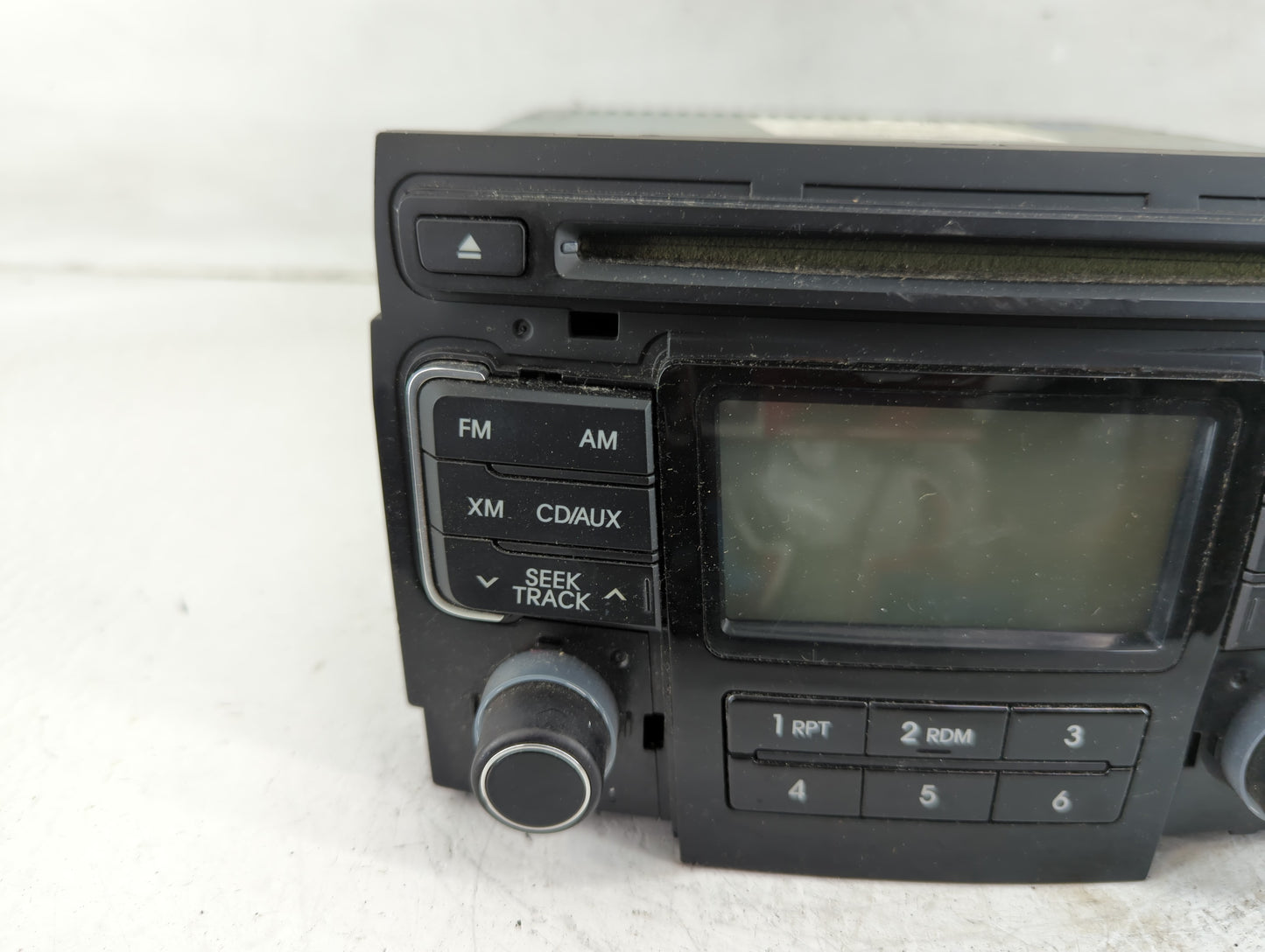 2011 Hyundai Sonata Radio AM FM Cd Player Receiver Replacement P/N:96180-3Q000 Fits OEM Used Auto Parts - Oemusedautoparts1.