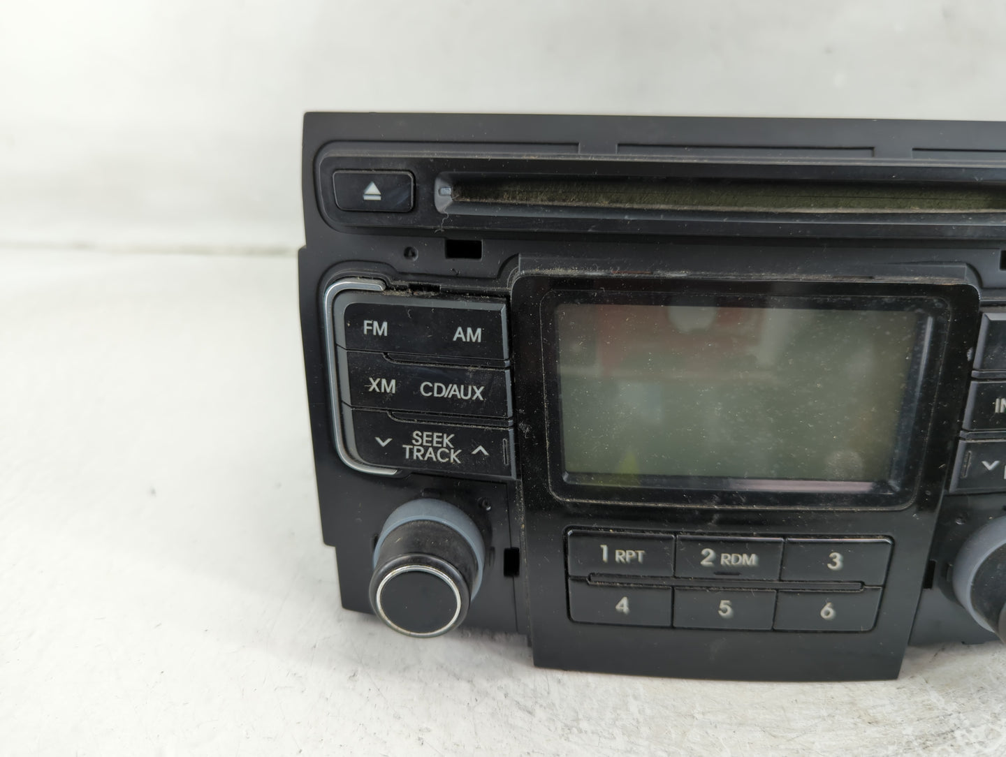 2011 Hyundai Sonata Radio AM FM Cd Player Receiver Replacement P/N:96180-3Q000 Fits OEM Used Auto Parts - Oemusedautoparts1.