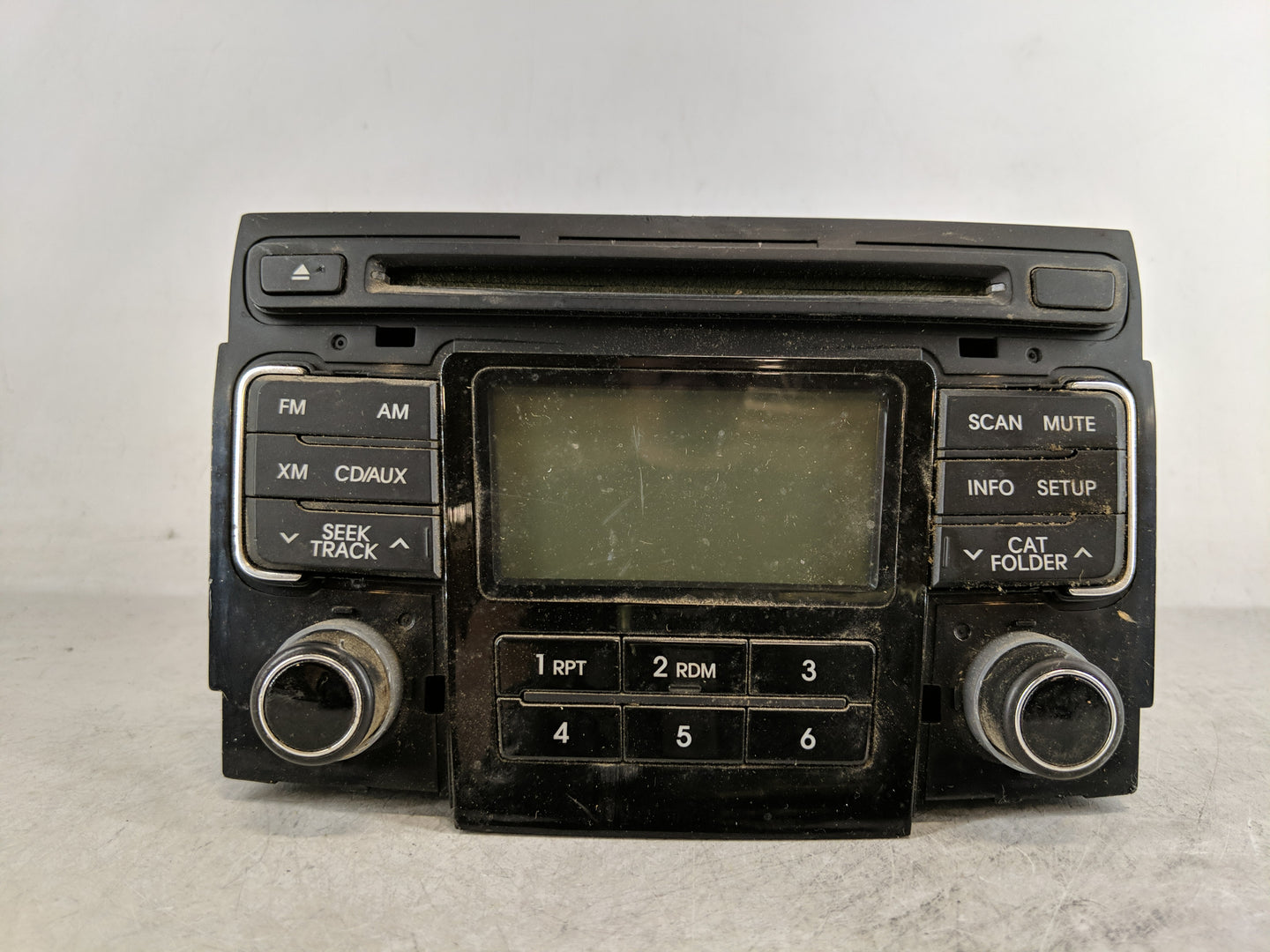 2011 Hyundai Sonata Radio AM FM Cd Player Receiver Replacement P/N:96180-3Q0014X Fits OEM Used Auto Parts - Oemusedautoparts