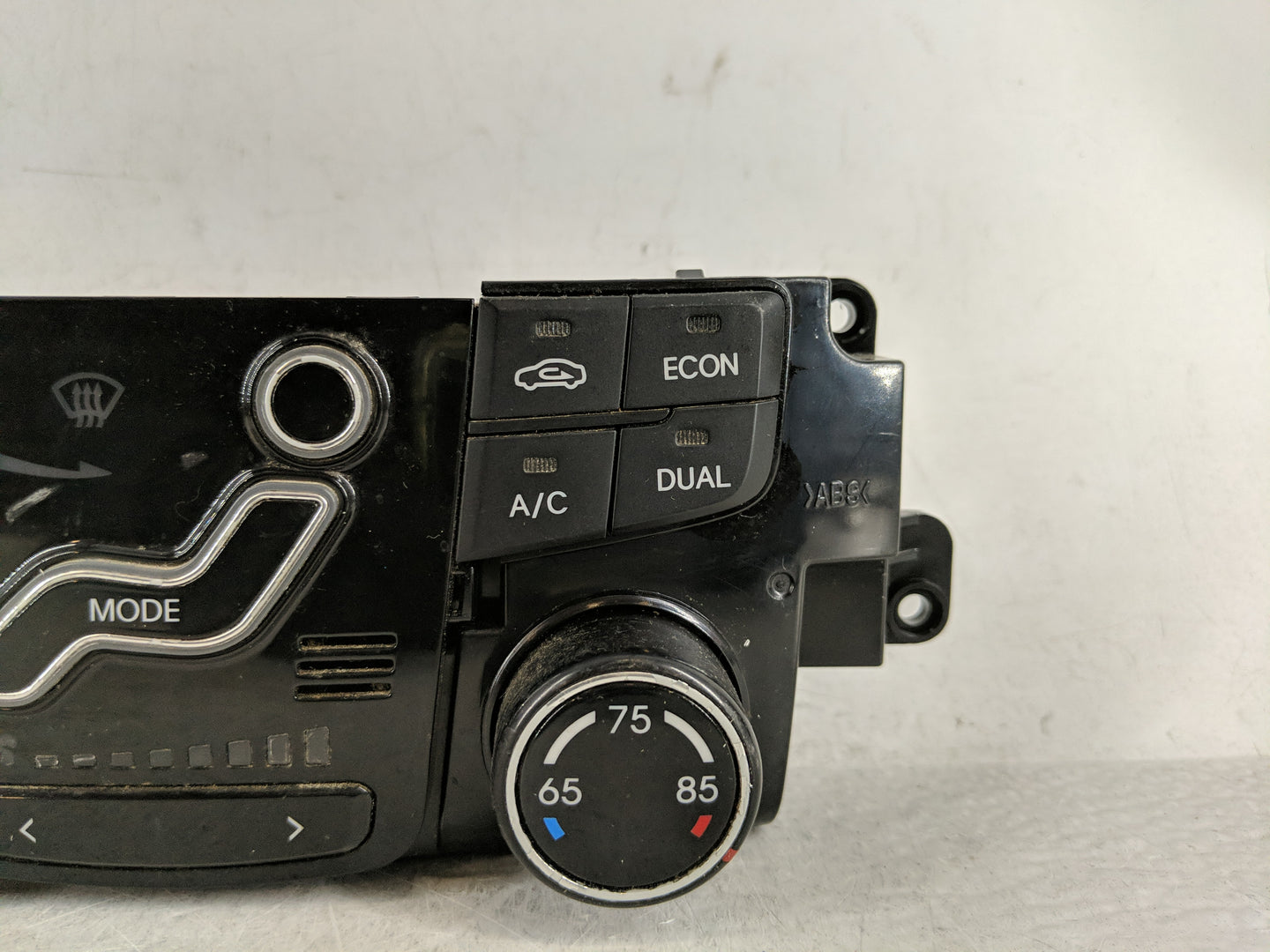 2011-2013 Hyundai Sonata Climate Control Module Temperature AC/Heater Replacement Fits Fits 2011 2012 2013 OEM Used Auto Par
