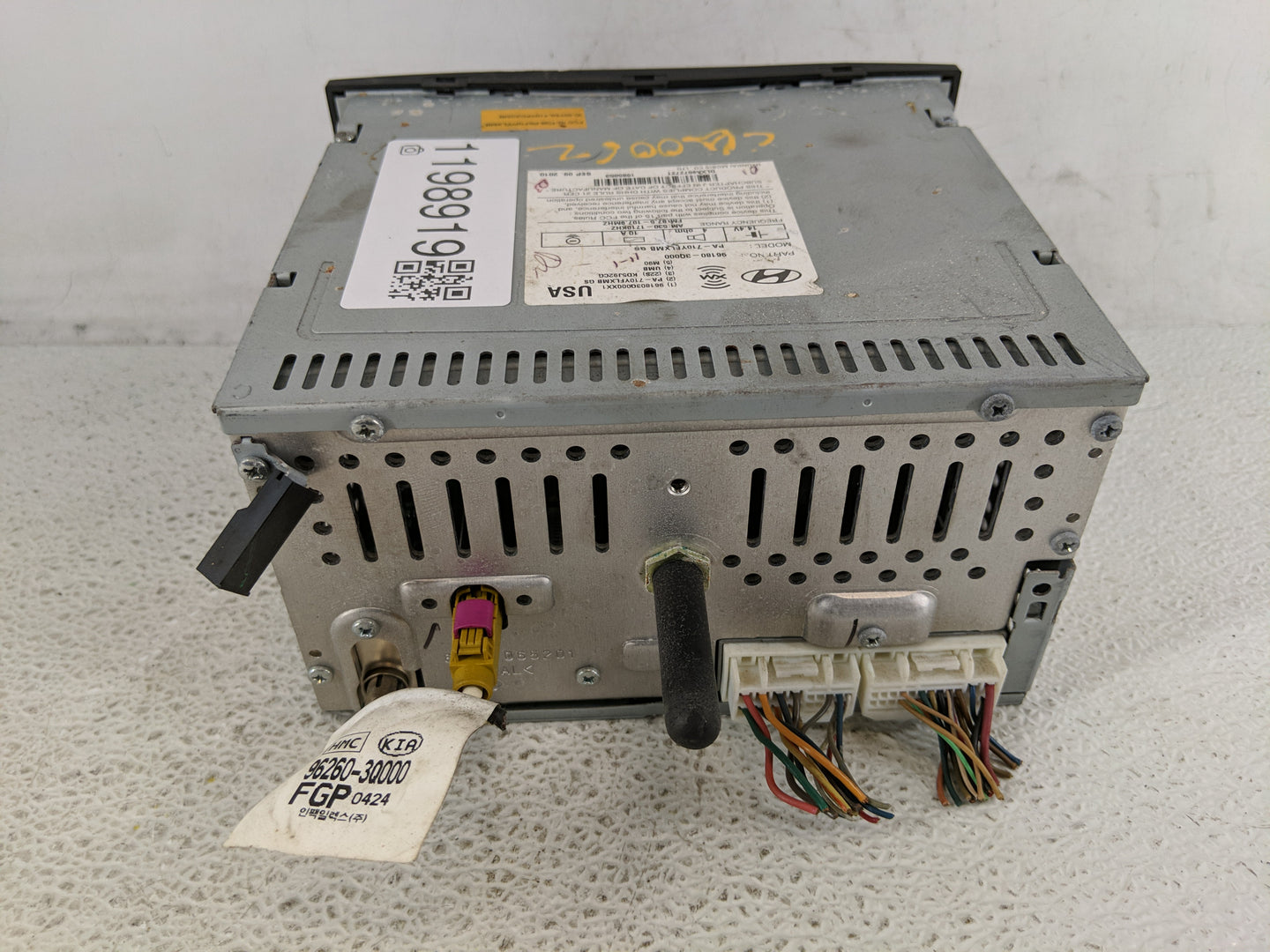 2011 Hyundai Sonata Radio AM FM Cd Player Receiver Replacement P/N:96180-3Q000 Fits OEM Used Auto Parts - Oemusedautoparts1.
