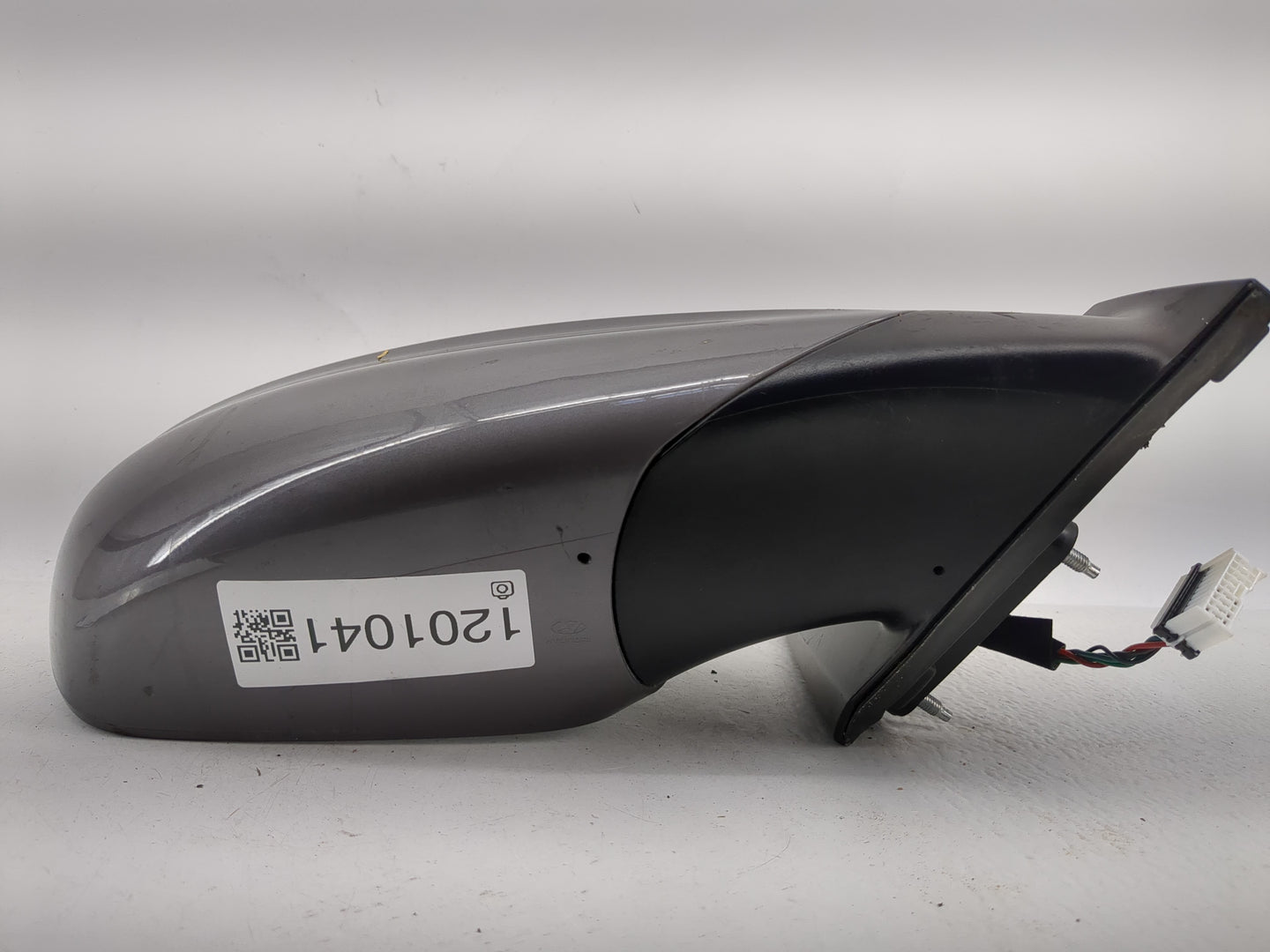 2011-2014 Hyundai Sonata Passenger Side View Mirror - Right Door Mirror OEM Used - Oemusedautoparts1.com