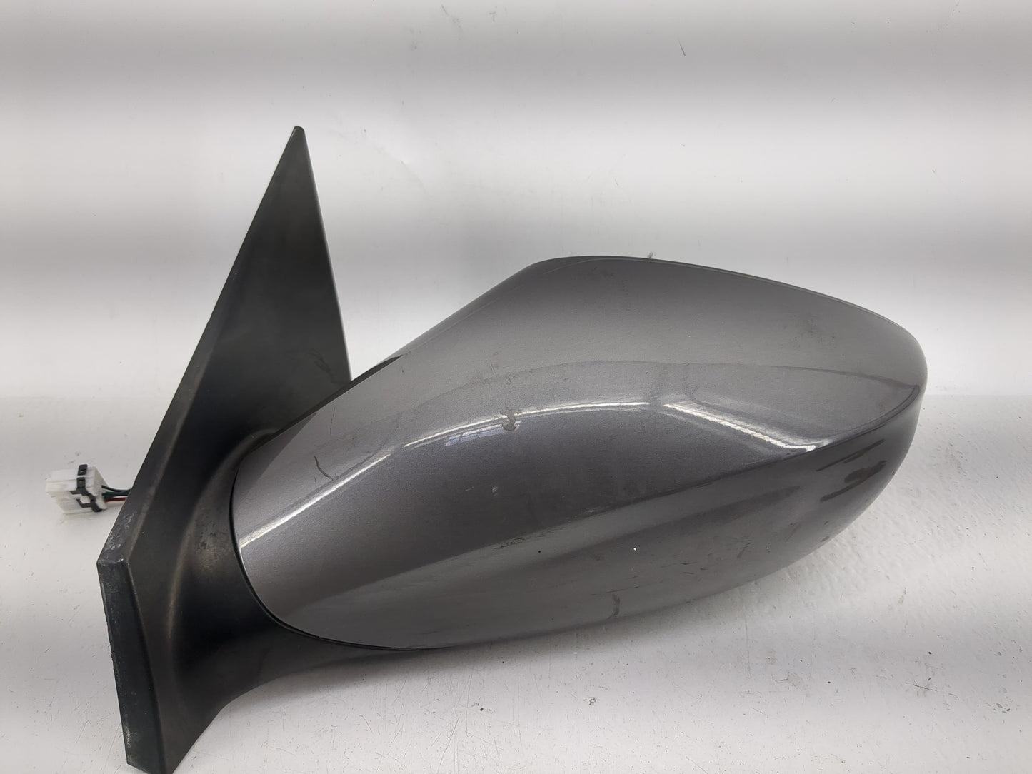 2011-2014 Hyundai Sonata Driver Side View Mirror - Left Door Mirror OEM Used - Oemusedautoparts1.com