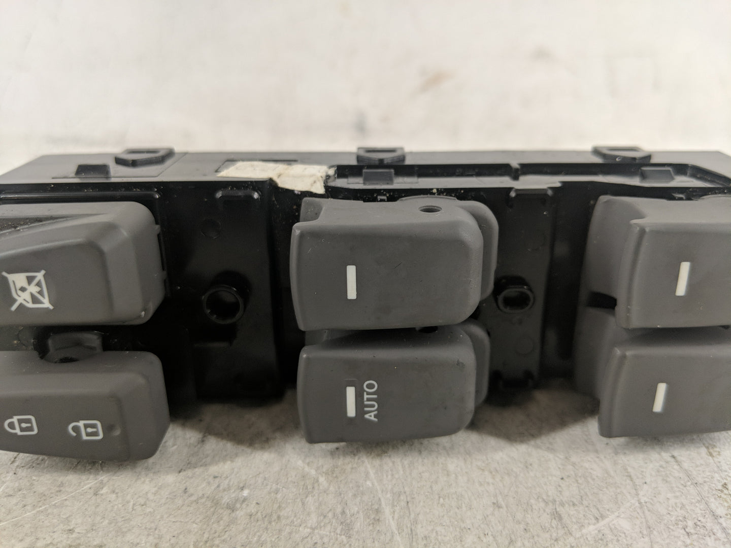2011-2015 Hyundai Sonata Master Power Window Switch Replacement Driver Side Left P/N:93572-3S050 Fits OEM Used Auto Parts - 