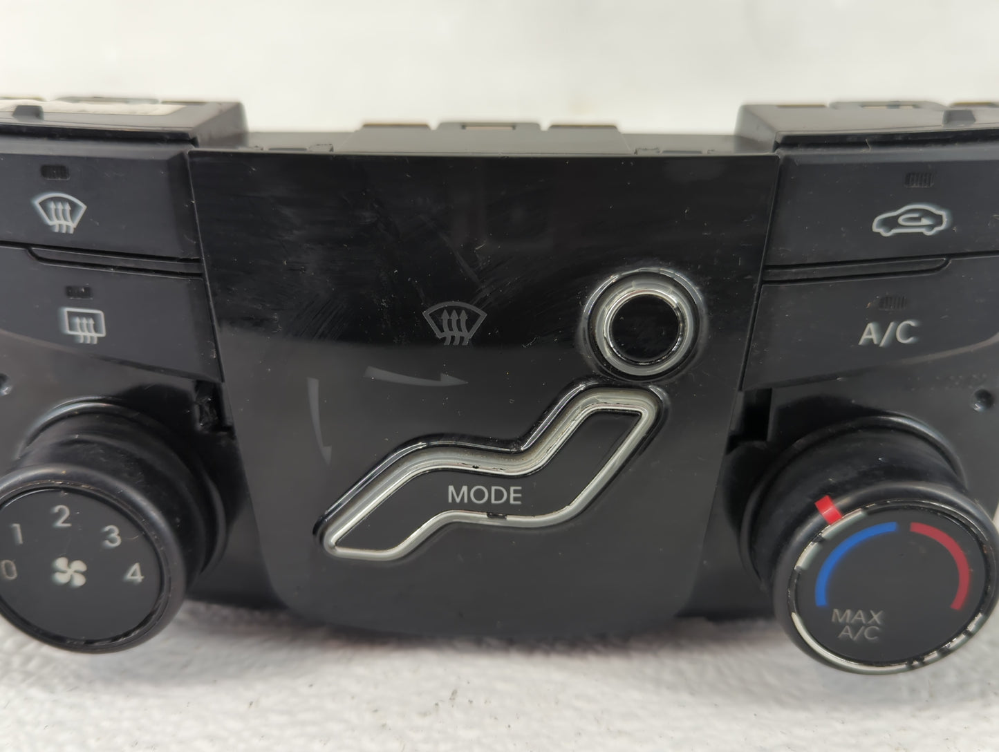 2011 Hyundai Sonata Climate Control Module Temperature AC/Heater Replacement P/N:97250-3QMA0 Fits OEM Used Auto Parts - Oemu