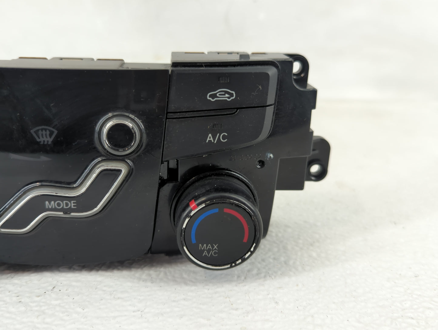 2011 Hyundai Sonata Climate Control Module Temperature AC/Heater Replacement P/N:97250-3QMA0 Fits OEM Used Auto Parts - Oemu