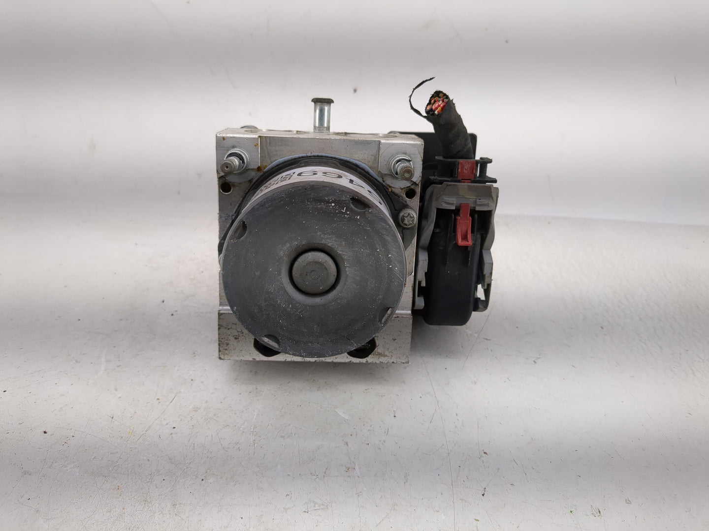 2011-2013 Hyundai Sonata ABS Pump Control Module Replacement P/N:0 265 951 747 Fits Fits 2011 2012 2013 OEM Used Auto Parts 