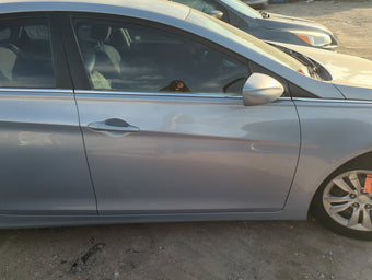 compare product 2011-2014 Hyundai Sonata Passenger Front Door Oem 1225179