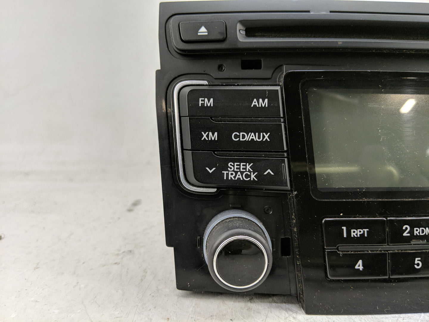 2011 Hyundai Sonata Radio AM FM Cd Player Receiver Replacement P/N:96180-3Q000 Fits OEM Used Auto Parts - Oemusedautoparts1.