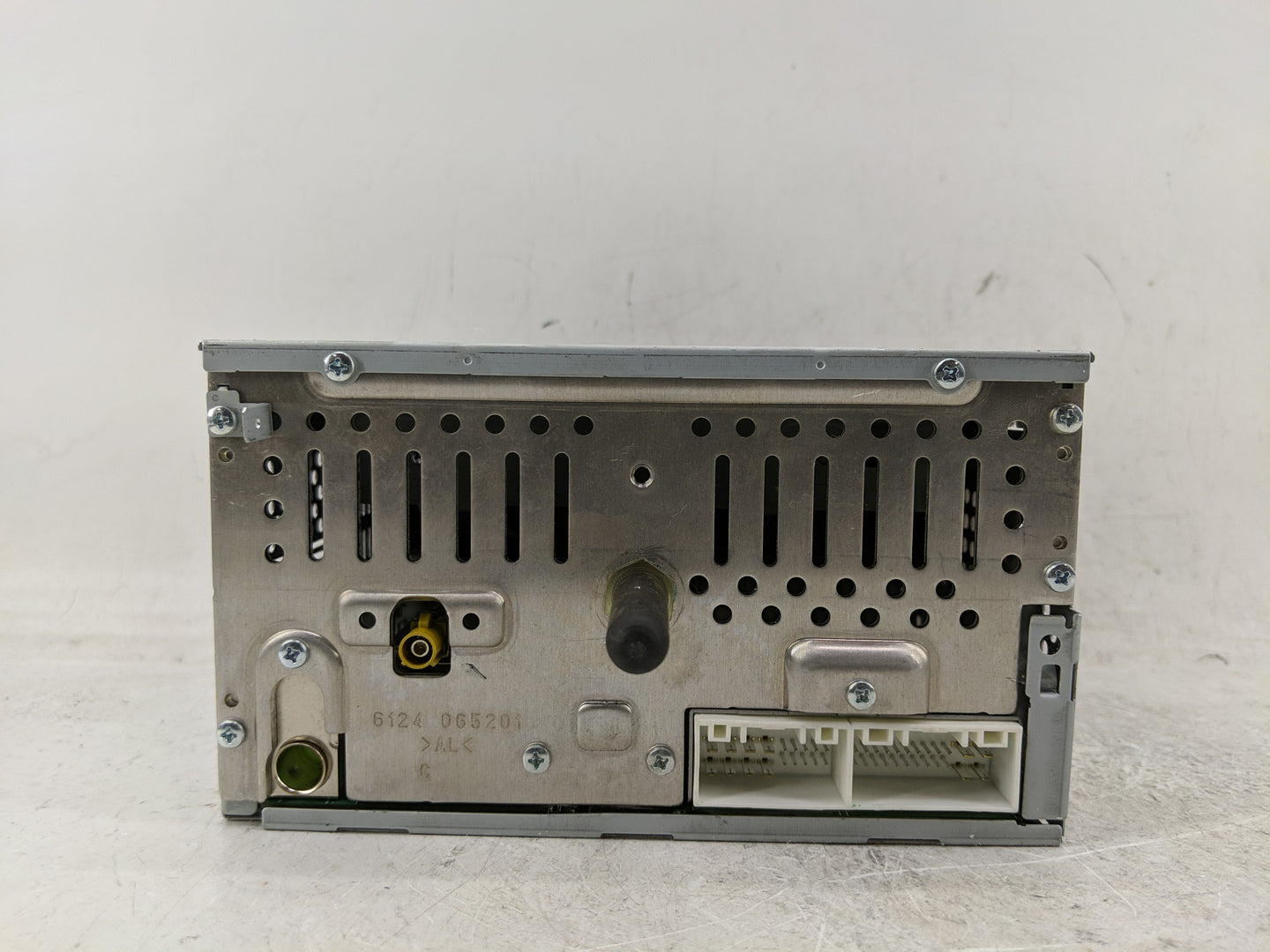 2011 Hyundai Sonata Radio AM FM Cd Player Receiver Replacement P/N:96180-3Q000 Fits OEM Used Auto Parts - Oemusedautoparts1.