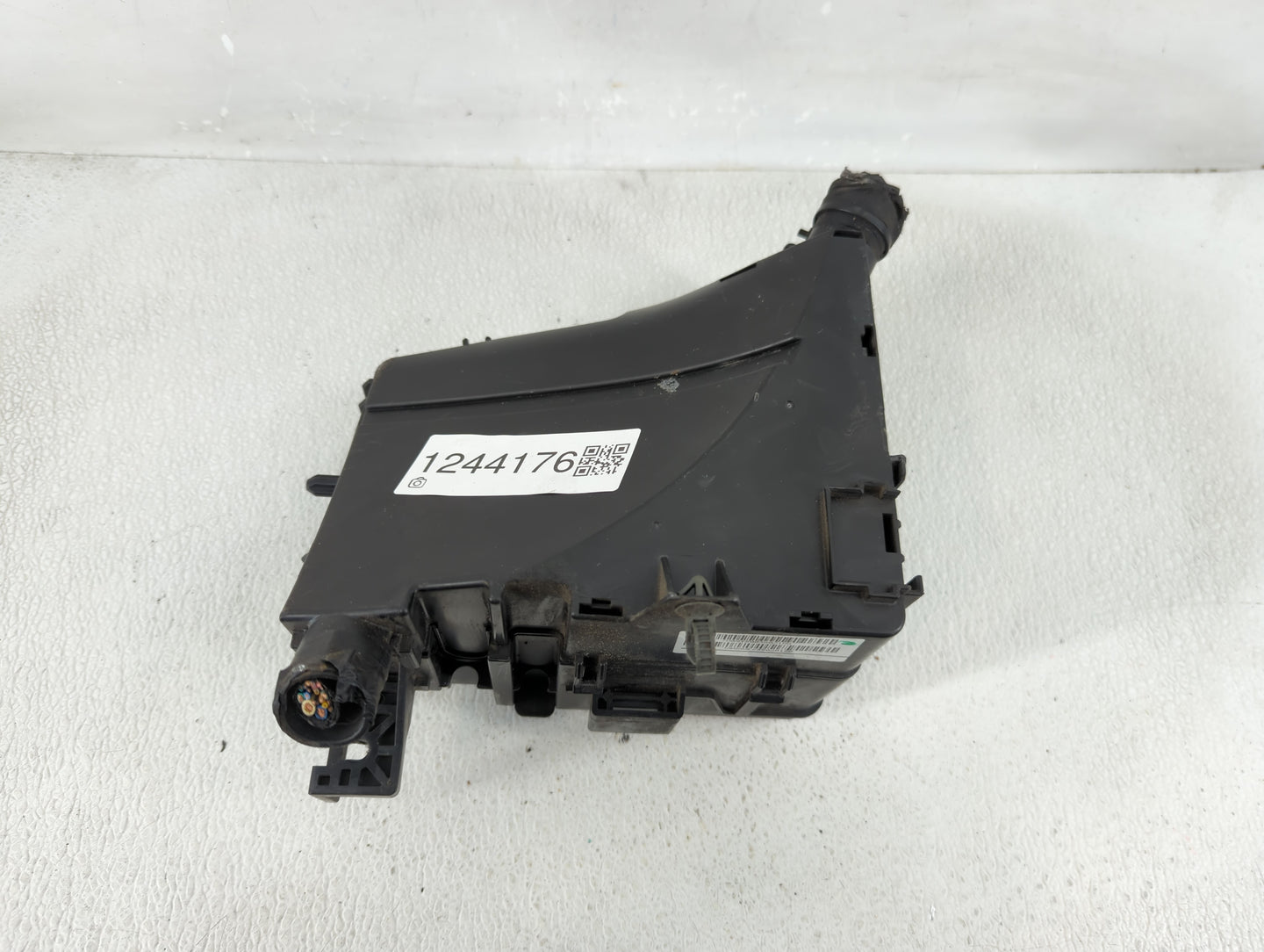 2011-2014 Hyundai Sonata Fusebox Fuse Box Panel Relay Module P/N:VS912003Q071MG Fits Fits 2011 2012 2013 2014 OEM Used Auto 