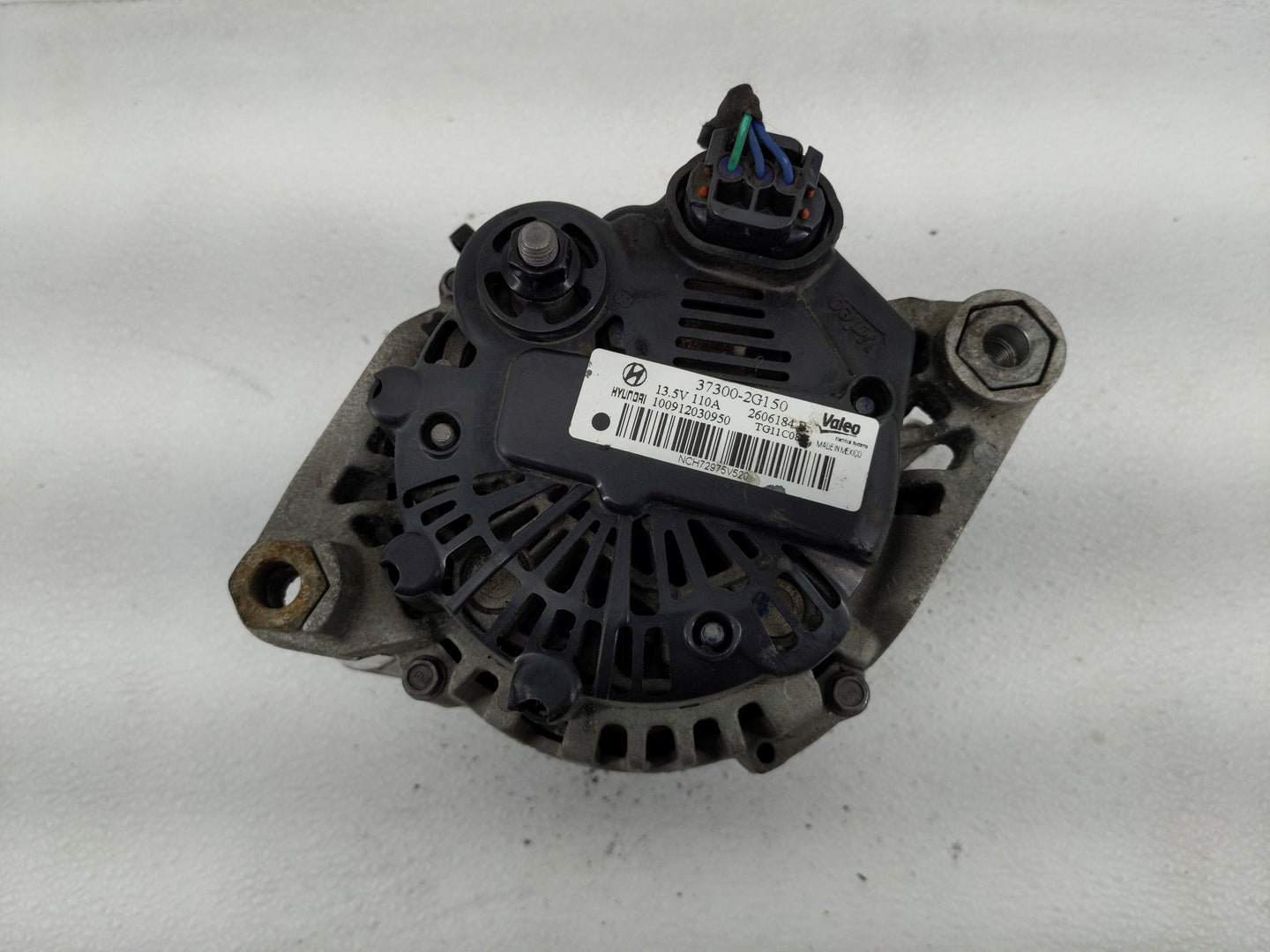 2011-2013 Hyundai Sonata Alternator Replacement Generator Charging Assembly Engine OEM P/N:2606184 B 37300-2G150 Fits OEM Us