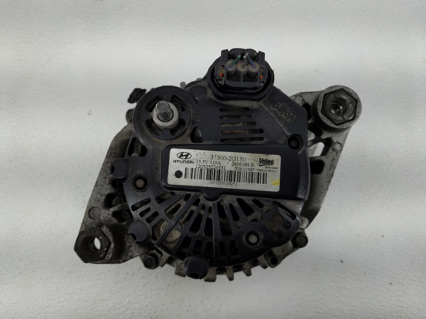 2011-2013 Hyundai Sonata Alternator Replacement Generator Charging Assembly Engine OEM P/N:2606184 B 37300-2G150 Fits OEM Us