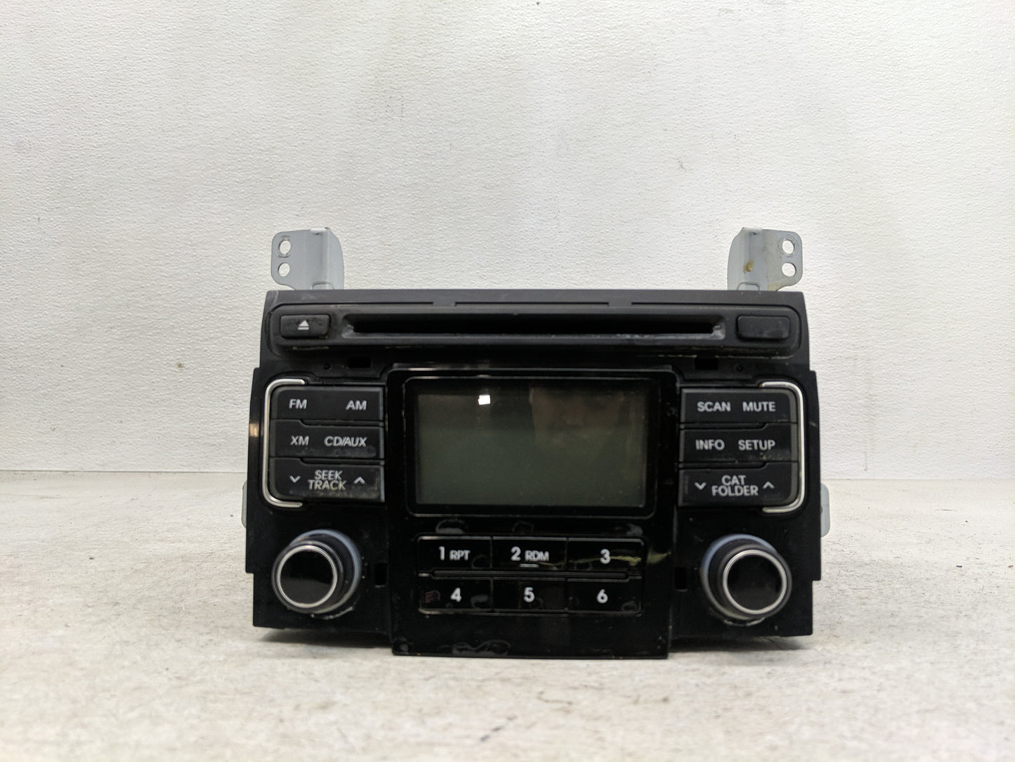 2011 Hyundai Sonata Radio AM FM Cd Player Receiver Replacement P/N:96180-3Q000 Fits OEM Used Auto Parts - Oemusedautoparts1.