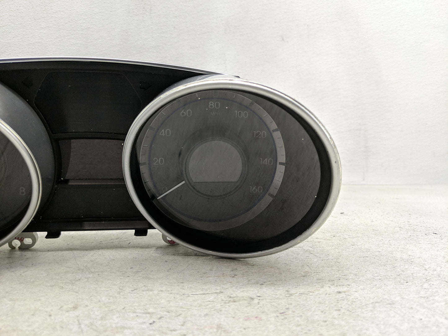 2011-2013 Hyundai Sonata Instrument Cluster Speedometer Gauges P/N:94001-3Q000 TN257460-1649 Fits Fits 2011 2012 2013 OEM Us