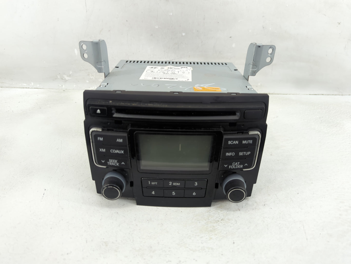 2011 Hyundai Sonata Radio AM FM Cd Player Receiver Replacement P/N:96180-3Q000 Fits OEM Used Auto Parts - Oemusedautoparts1.