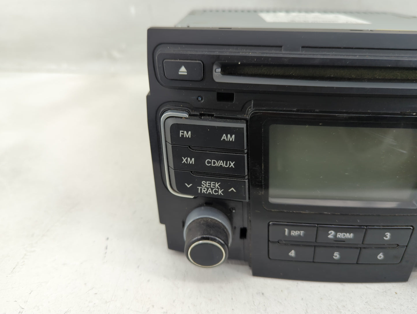2011-2015 Hyundai Sonata Radio AM FM Cd Player Receiver Replacement P/N:96180-3Q000 Fits Fits 2011 2012 2013 2014 2015 OEM U