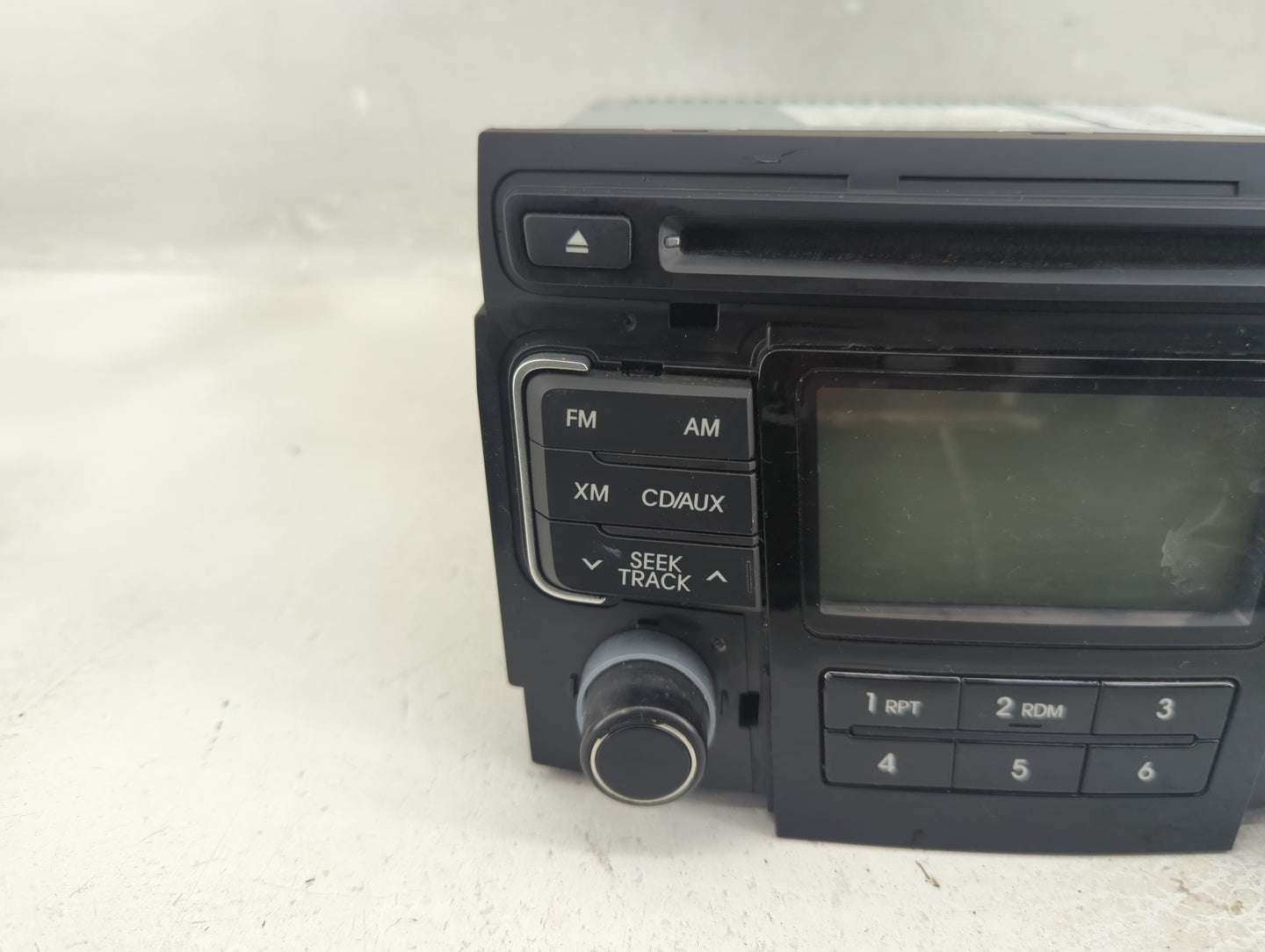 2011 Hyundai Sonata Radio AM FM Cd Player Receiver Replacement P/N:96180-3Q000 Fits OEM Used Auto Parts - Oemusedautoparts1.