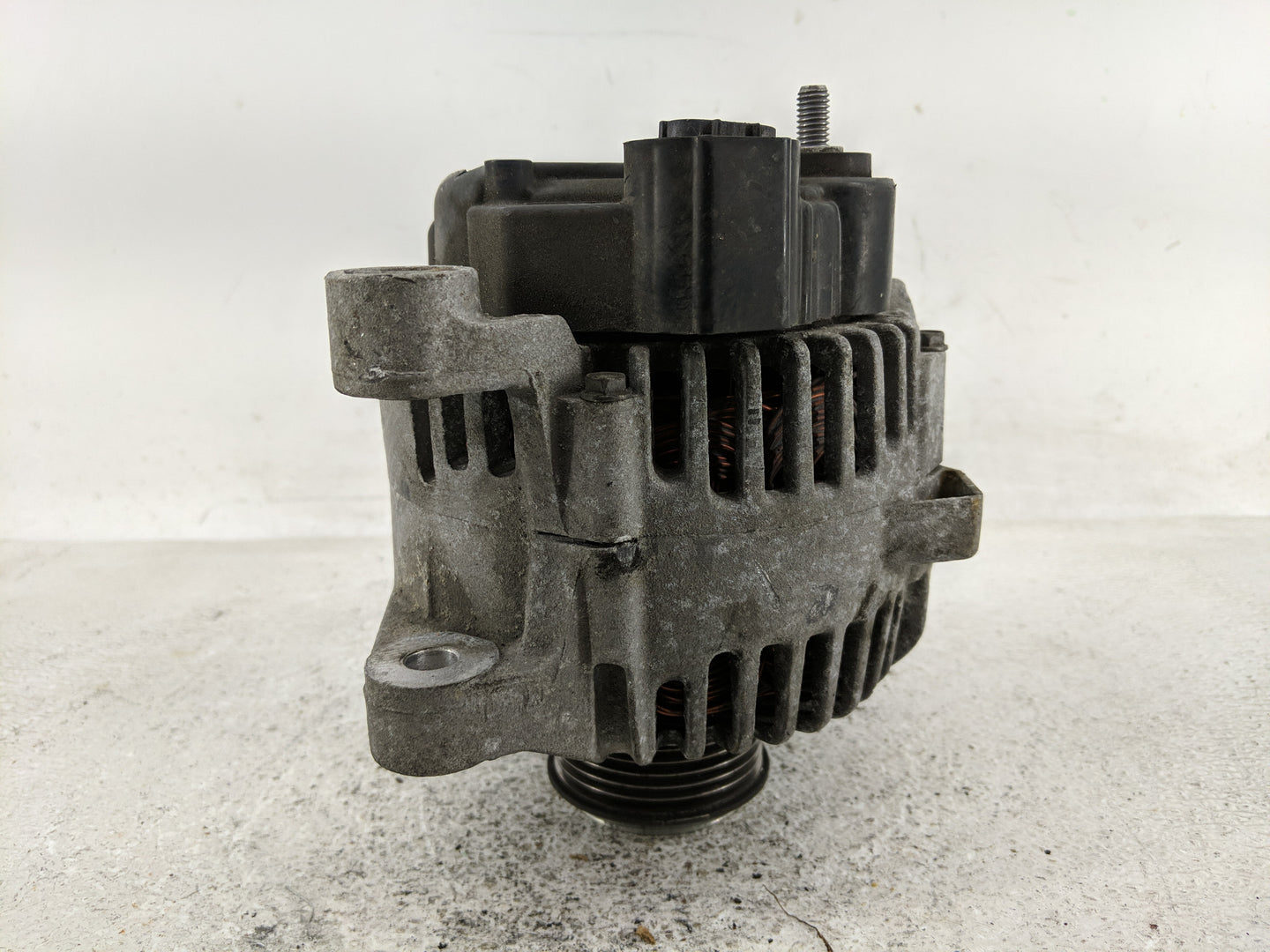 2011-2013 Hyundai Sonata Alternator Replacement Generator Charging Assembly Engine OEM P/N:37300-2G150 Fits Fits 2011 2012 2