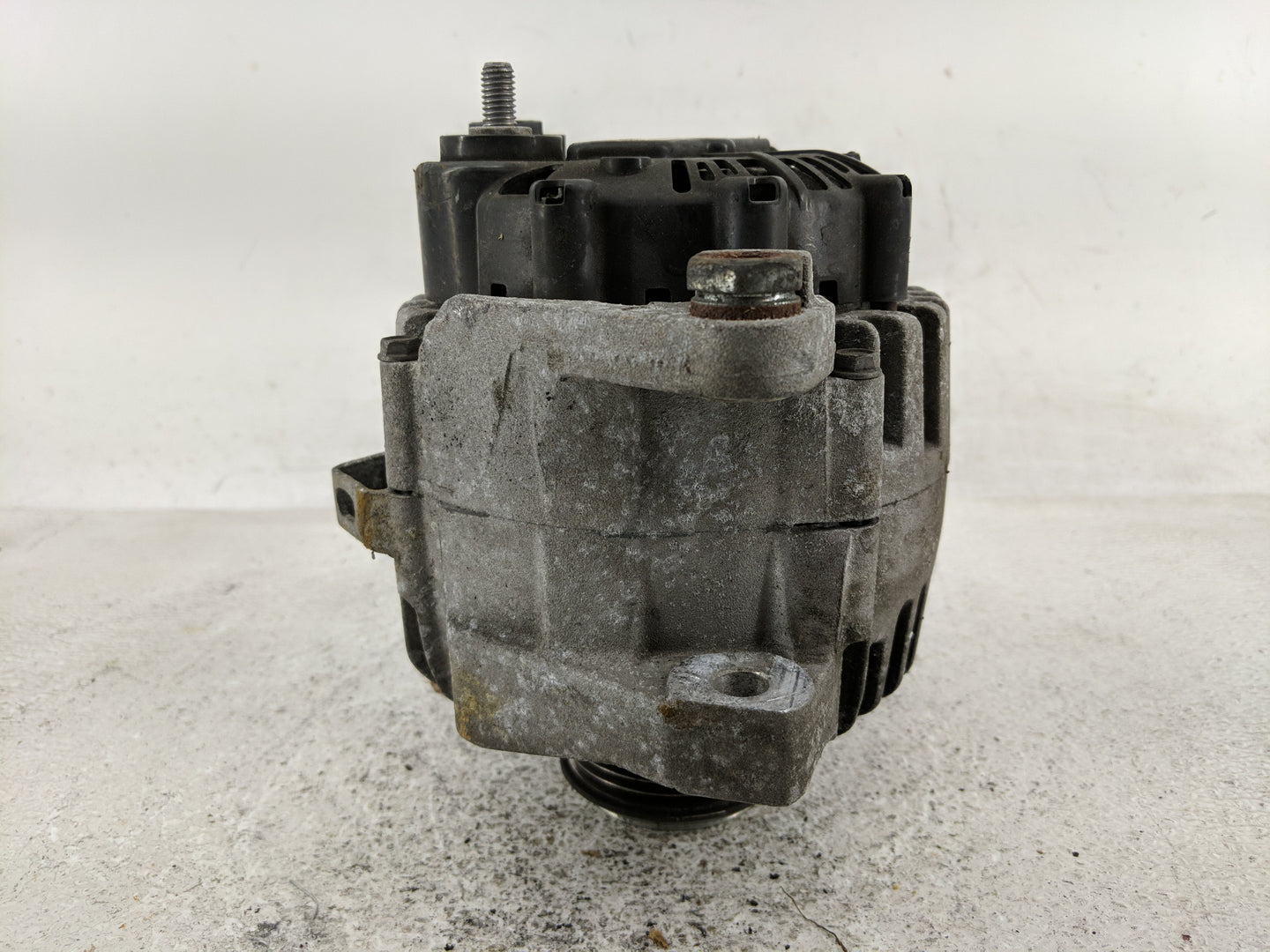 2011-2013 Hyundai Sonata Alternator Replacement Generator Charging Assembly Engine OEM P/N:37300-2G150 Fits Fits 2011 2012 2