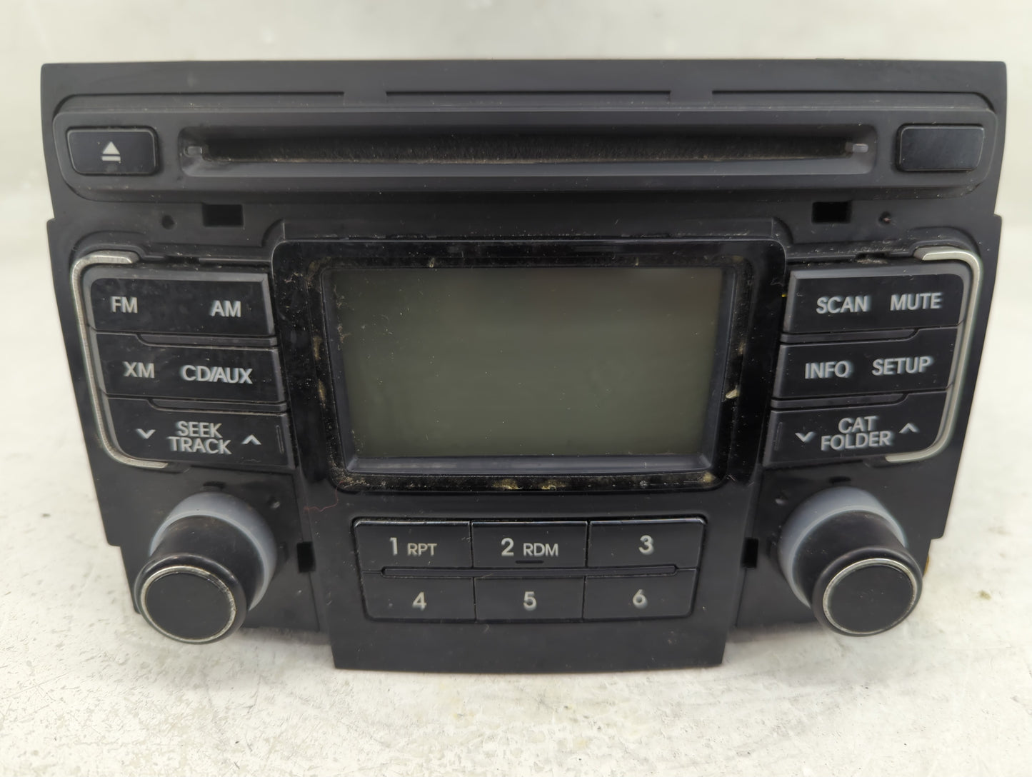 2011 Hyundai Sonata Radio AM FM Cd Player Receiver Replacement P/N:96180-3Q000 96190-3Q000 Fits OEM Used Auto Parts - Oemuse