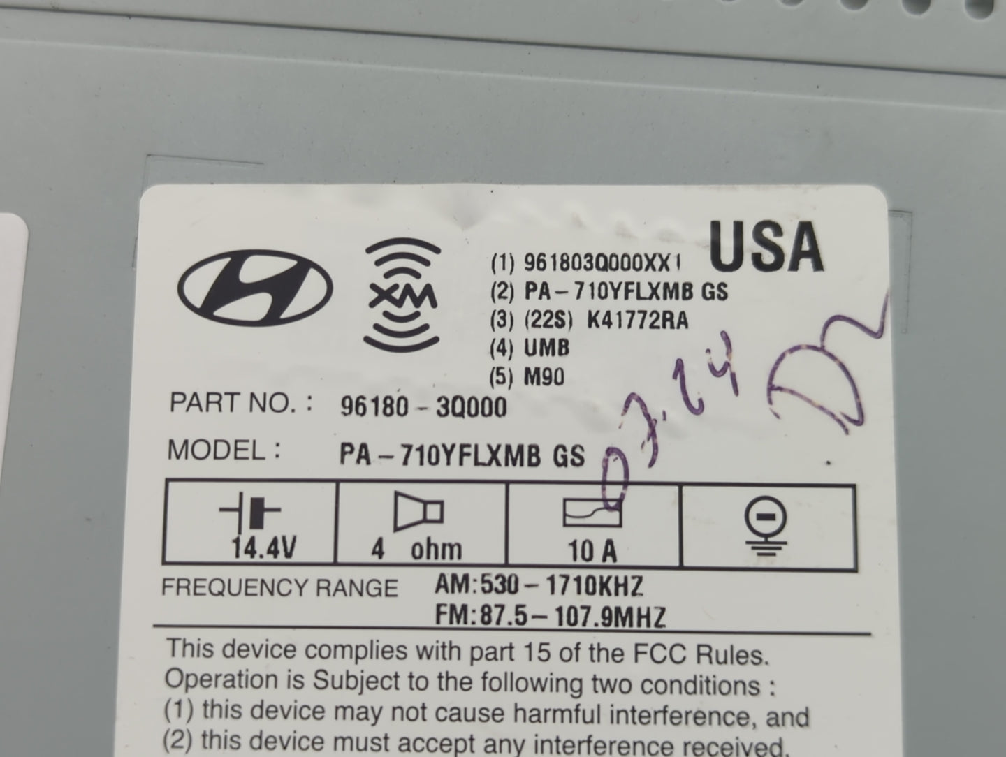2011 Hyundai Sonata Radio AM FM Cd Player Receiver Replacement P/N:96180-3Q000 96190-3Q000 Fits OEM Used Auto Parts - Oemuse