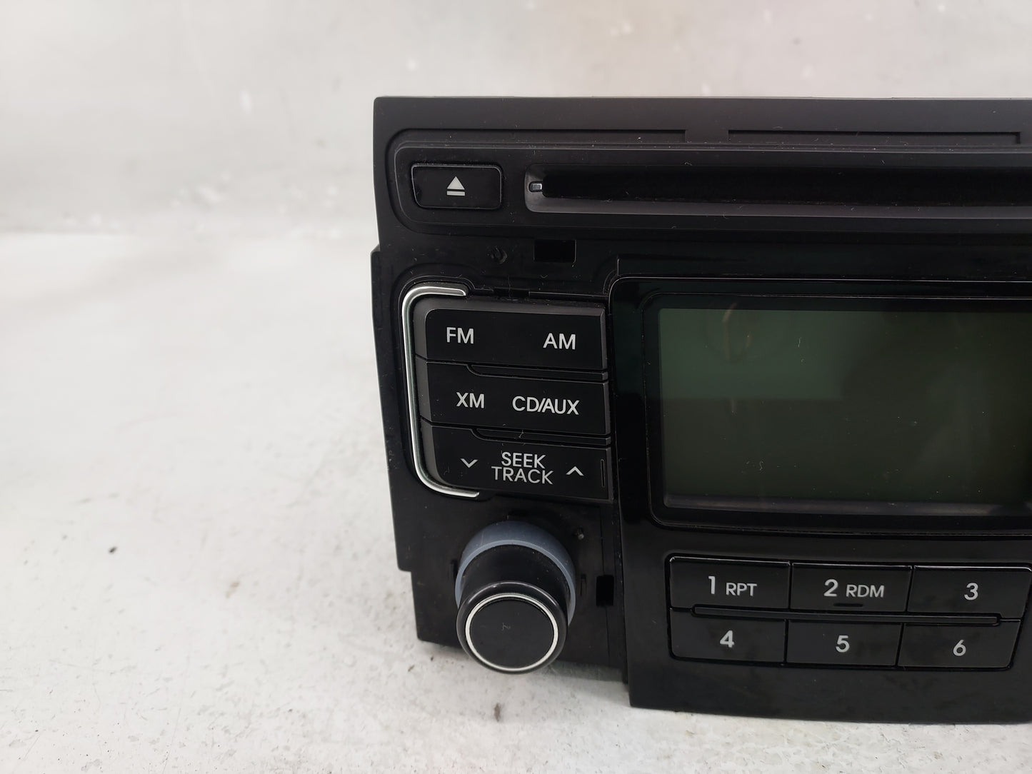 2011-2015 Hyundai Sonata Radio AM FM Cd Player Receiver Replacement P/N:96180-3Q001 Fits Fits 2011 2012 2013 2014 2015 OEM U