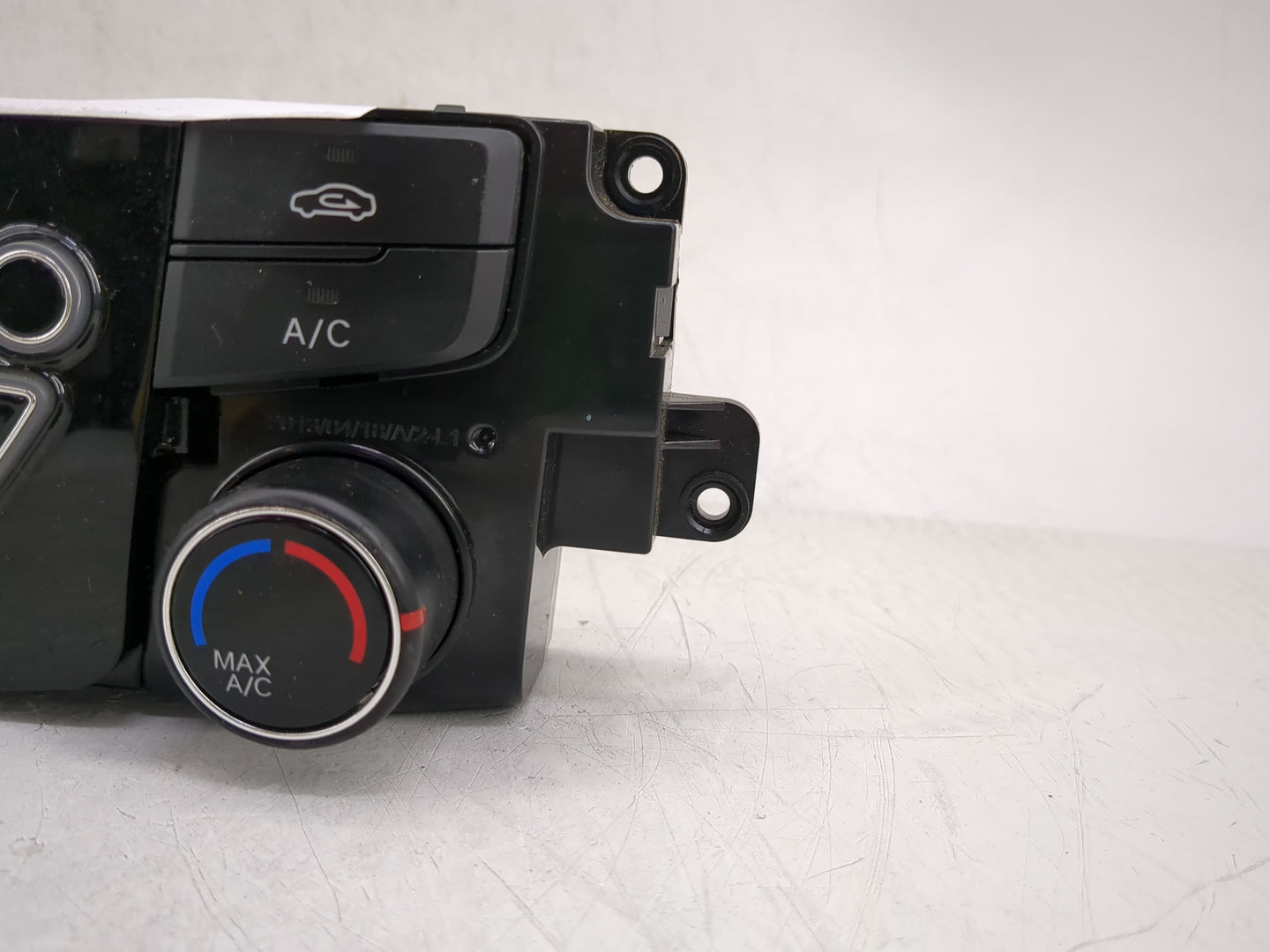 2011-2013 Hyundai Sonata Climate Control Module Temperature AC/Heater Replacement P/N:97250-3Q001 Fits Fits 2011 2012 2013 O