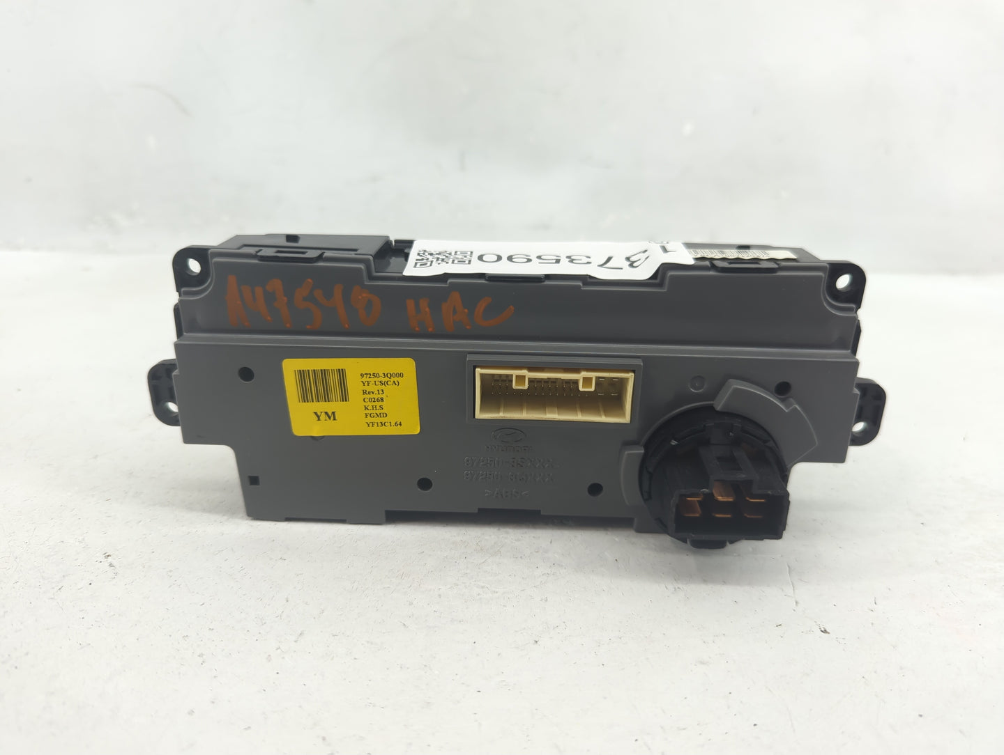 2011 Hyundai Sonata Climate Control Module Temperature AC/Heater Replacement P/N:97250-3Q000 Fits OEM Used Auto Parts - Oemu