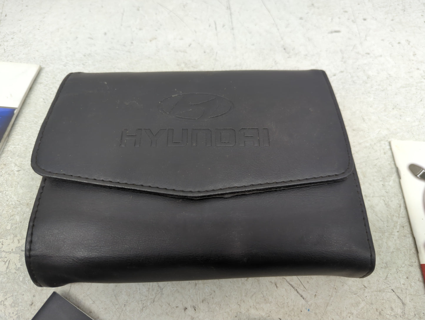 2011 Hyundai Sonata Owners Manual Book Guide P/N:A3S0-EU14J OEM Used Auto Parts - Oemusedautoparts1.com