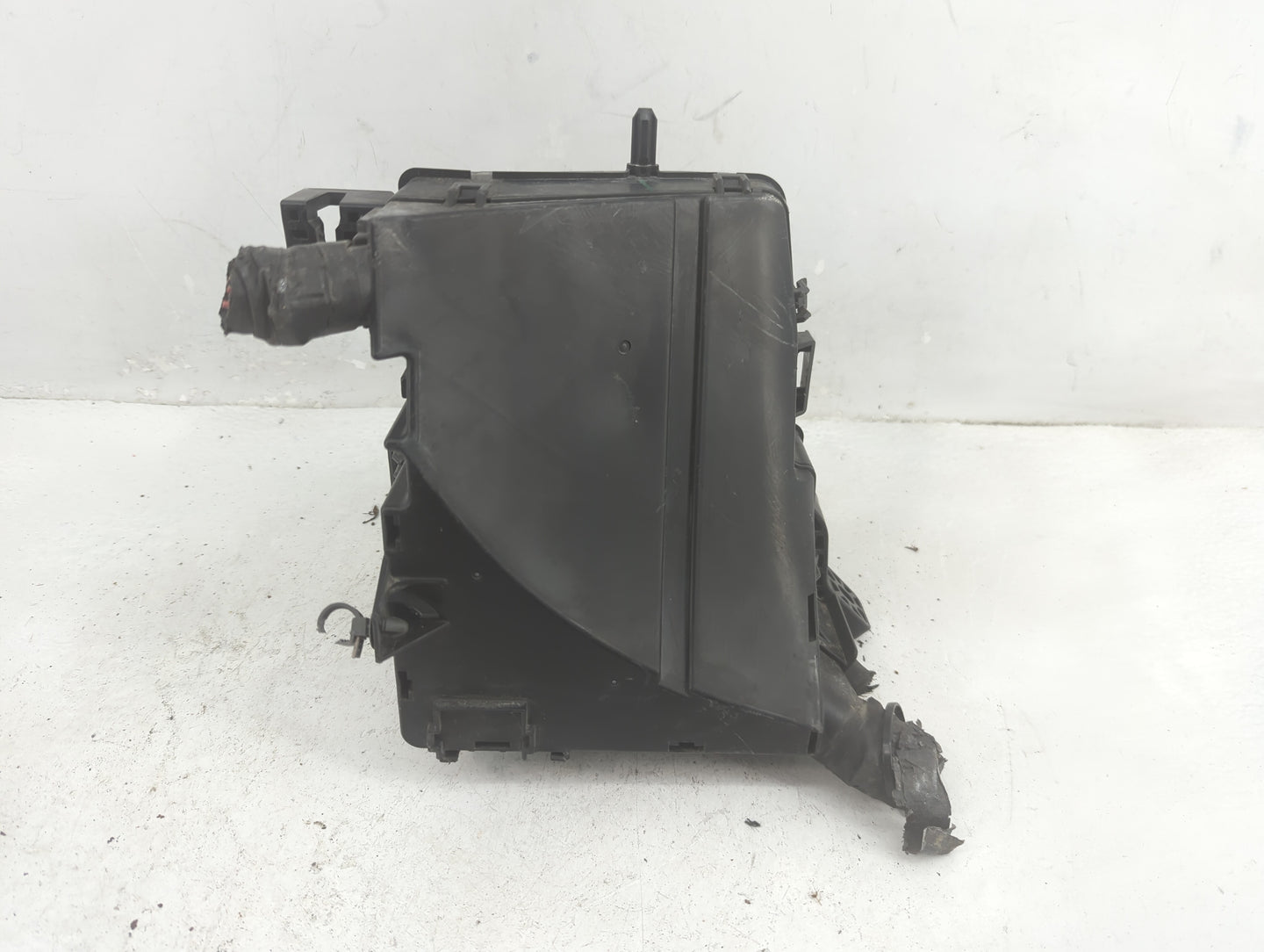 2011-2014 Hyundai Sonata Fusebox Fuse Box Panel Relay Module P/N:91950-3S711 Fits Fits 2011 2012 2013 2014 OEM Used Auto Par
