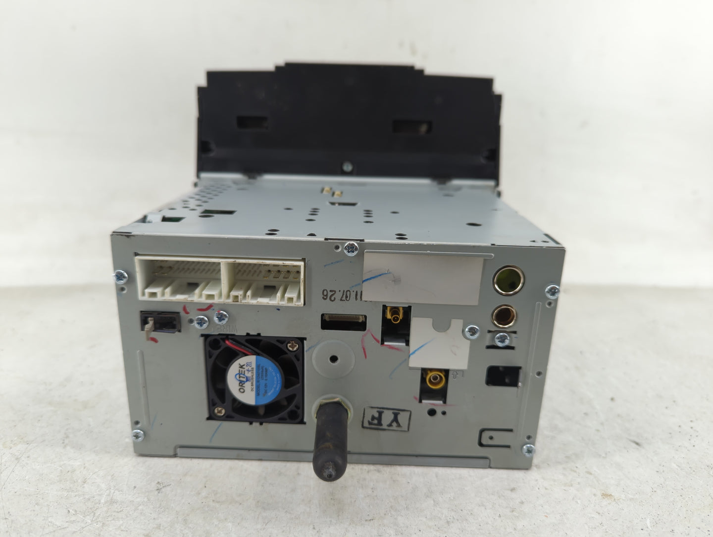 2011-2012 Hyundai Sonata Radio AM FM Cd Player Receiver Replacement P/N:96560-4R7004X Fits Fits 2011 2012 OEM Used Auto Part