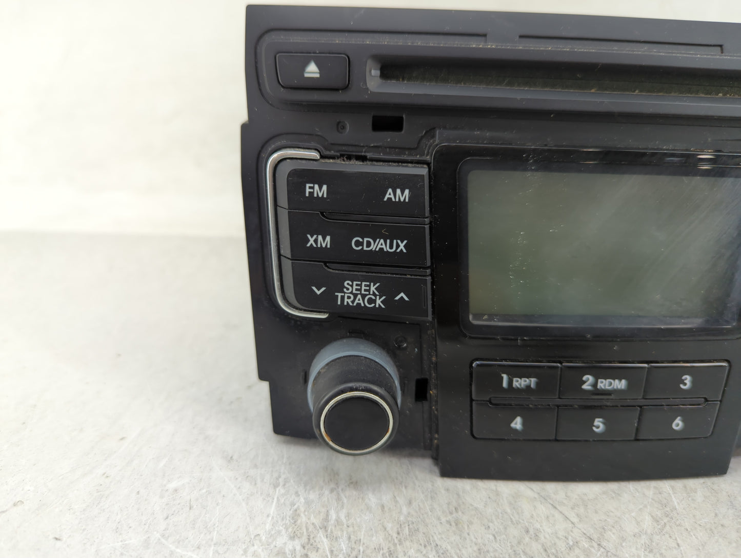 2011 Hyundai Sonata Radio AM FM Cd Player Receiver Replacement P/N:96180-3Q0014X Fits OEM Used Auto Parts - Oemusedautoparts