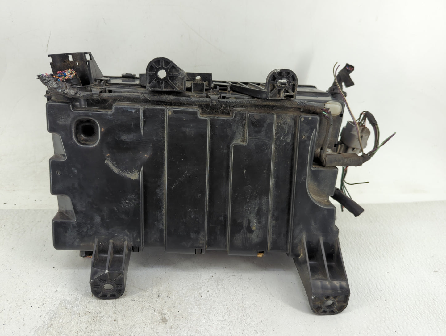 2011-2014 Hyundai Sonata Fusebox Fuse Box Panel Relay Module Fits Fits 2011 2012 2013 2014 OEM Used Auto Parts - Oemusedauto