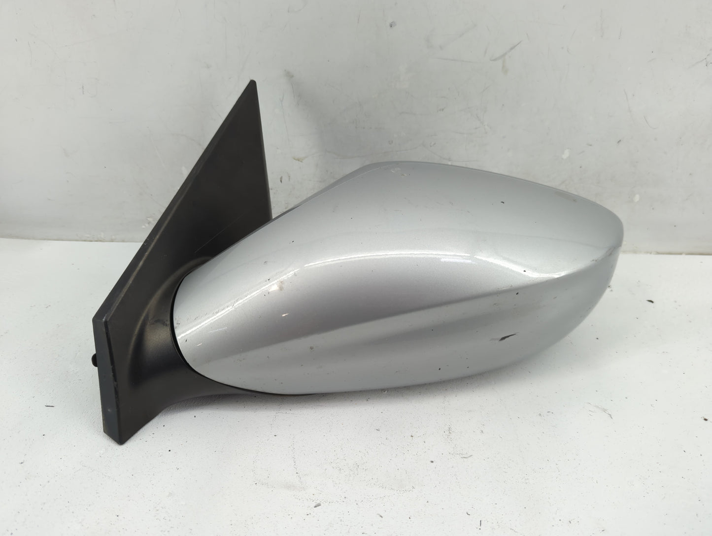 2011-2015 Hyundai Sonata Driver Side View Mirror - Left Door Mirror OEM Used - Oemusedautoparts1.com