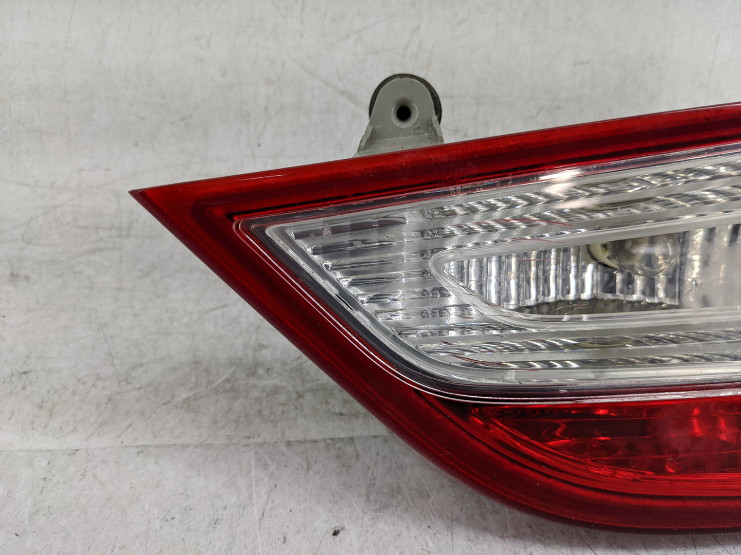 2011-2014 Hyundai Sonata Tail Light Assembly Passenger Right OEM Fits Fits 2011 2012 2013 2014 OEM Used Auto Parts - Oemused