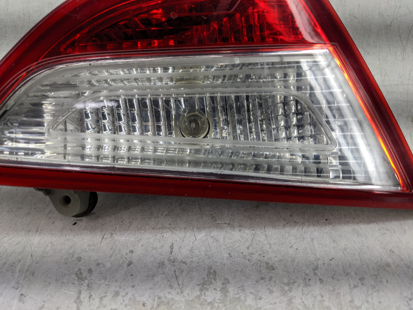 2011-2014 Hyundai Sonata Tail Light Assembly Driver Left OEM Fits Fits 2011 2012 2013 2014 OEM Used Auto Parts - Oemusedauto