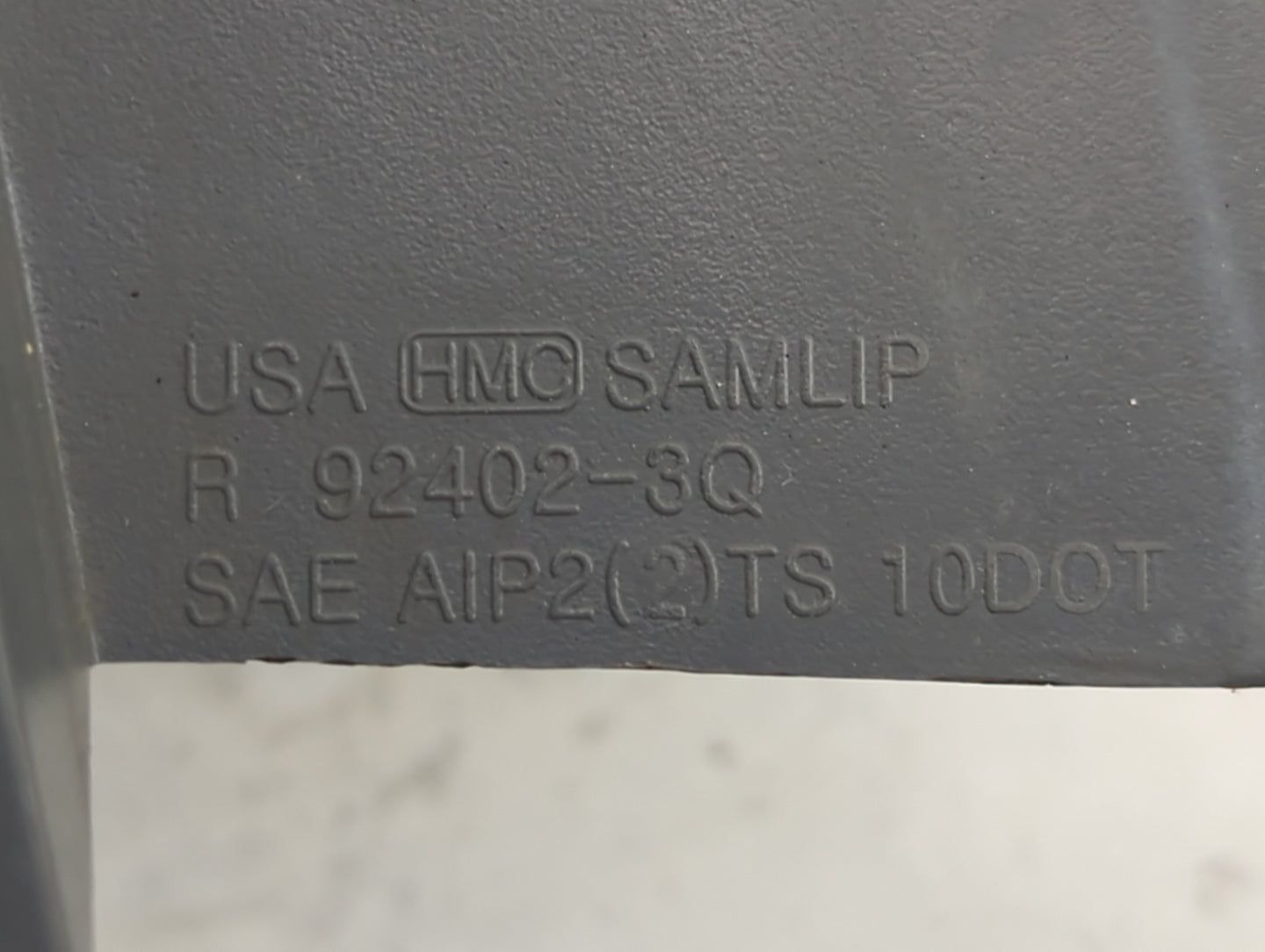 2011-2014 Hyundai Sonata Tail Light Assembly Passenger Right OEM P/N:92402-3Q Fits Fits 2011 2012 2013 2014 OEM Used Auto Pa