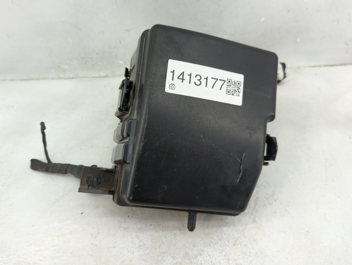 2011-2014 Hyundai Sonata Fusebox Fuse Box Panel Relay Module P/N:VS912003Q292M0 Fits Fits 2011 2012 2013 2014 OEM Used Auto 